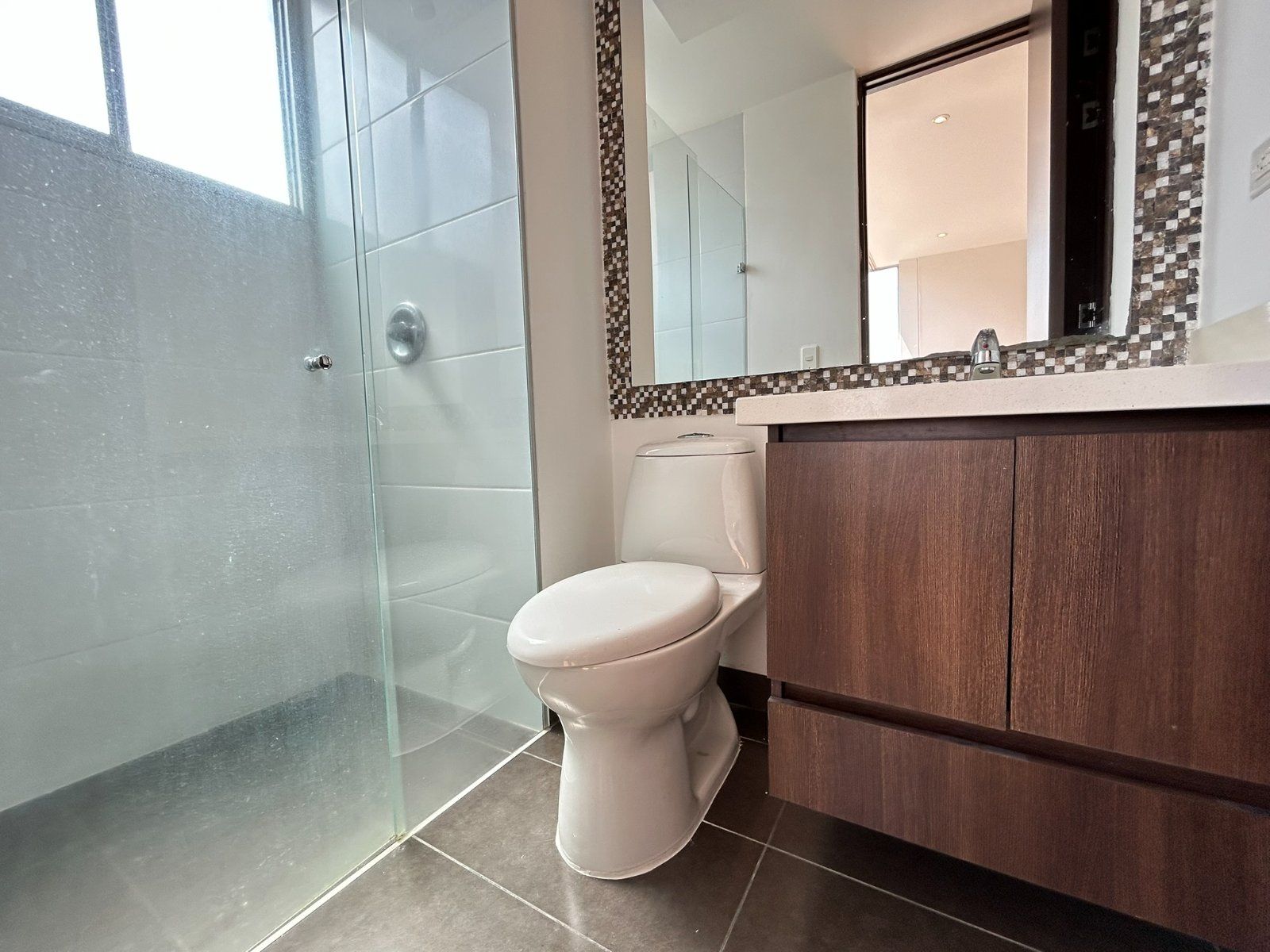 APARTAMENTO EN ARRIENDO UBICADO EN ENVIGADO SECTOR LOMA DEL ESMERALDAL - 11