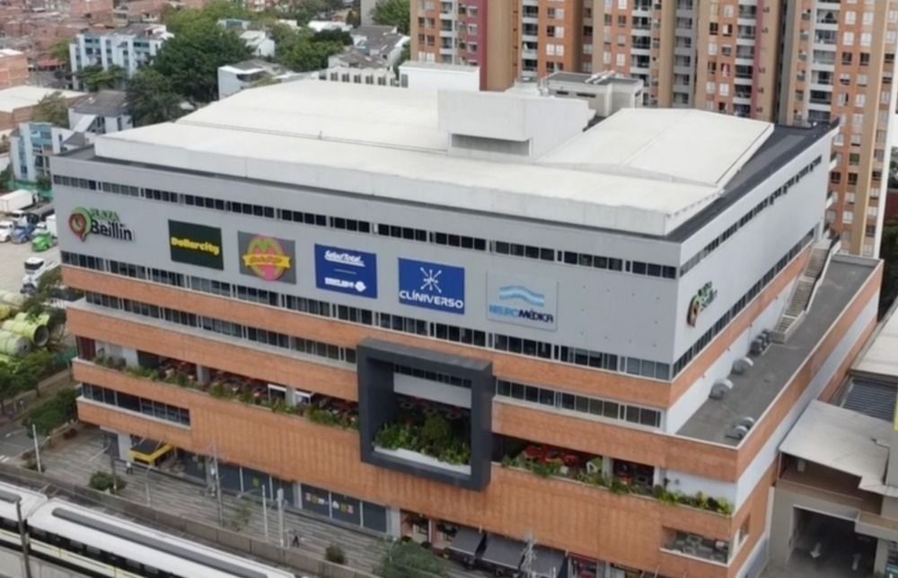 LOCAL EN VENTA UBICADO EN BELLO SECTOR HERMOSA PROVINCIA - 8