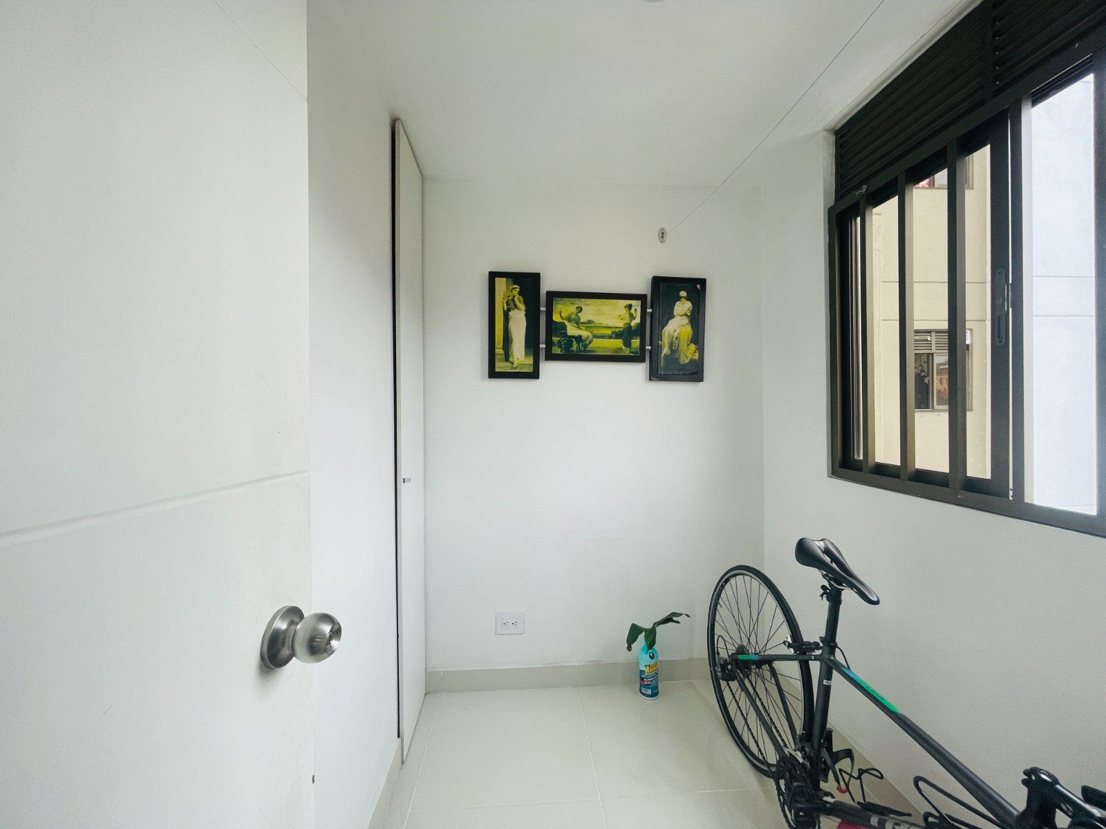APARTAMENTO EN VENTA UBICADO EN MEDELLIN SECTOR LAURELES - 15