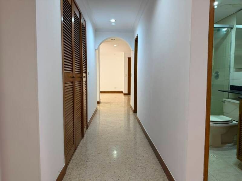 APARTAMENTO EN VENTA UBICADO EN MEDELLIN SECTOR LAURELES - 8