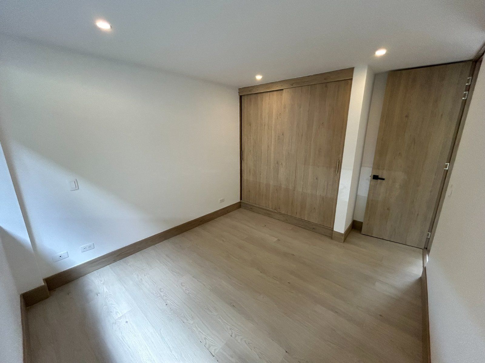 APARTAMENTO EN ARRIENDO UBICADO EN ENVIGADO SECTOR LOMA DEL CHOCHO - 9
