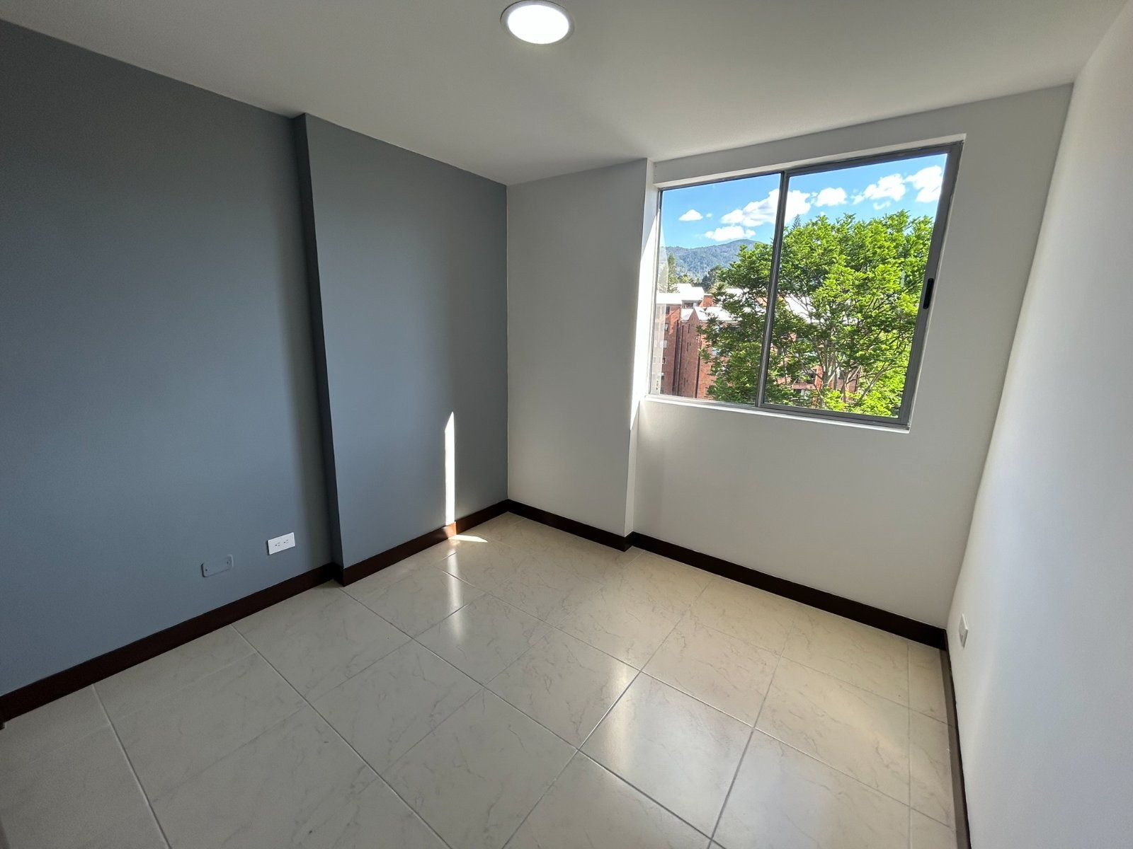 APARTAMENTO EN ARRIENDO UBICADO EN ENVIGADO SECTOR LOMA DEL ESCOBERO - 8