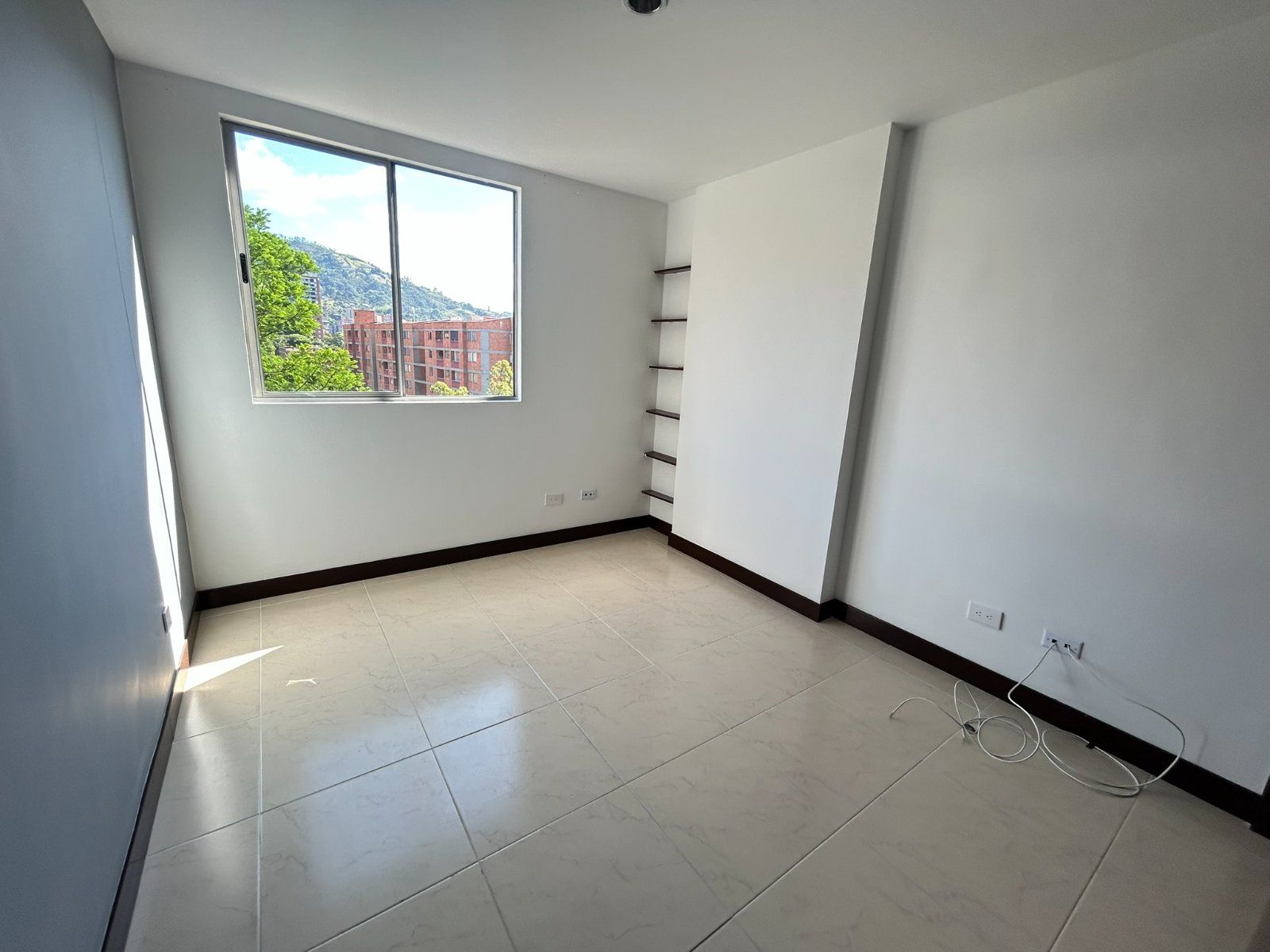 APARTAMENTO EN ARRIENDO UBICADO EN ENVIGADO SECTOR LOMA DEL ESCOBERO - 6