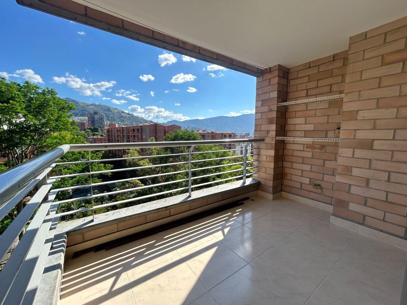 APARTAMENTO EN ARRIENDO UBICADO EN ENVIGADO SECTOR LOMA DEL ESCOBERO - 15