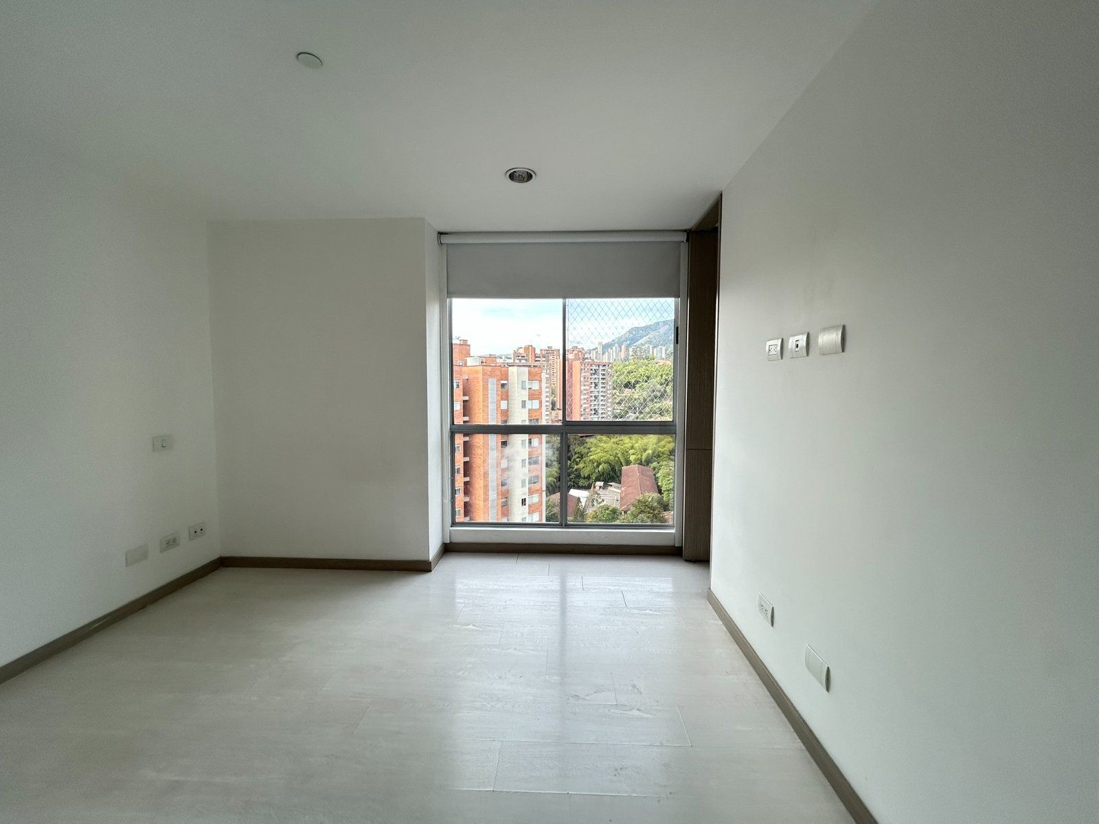 APARTAMENTO EN ARRIENDO UBICADO EN ENVIGADO SECTOR LOMA DEL CHOCHO - 10