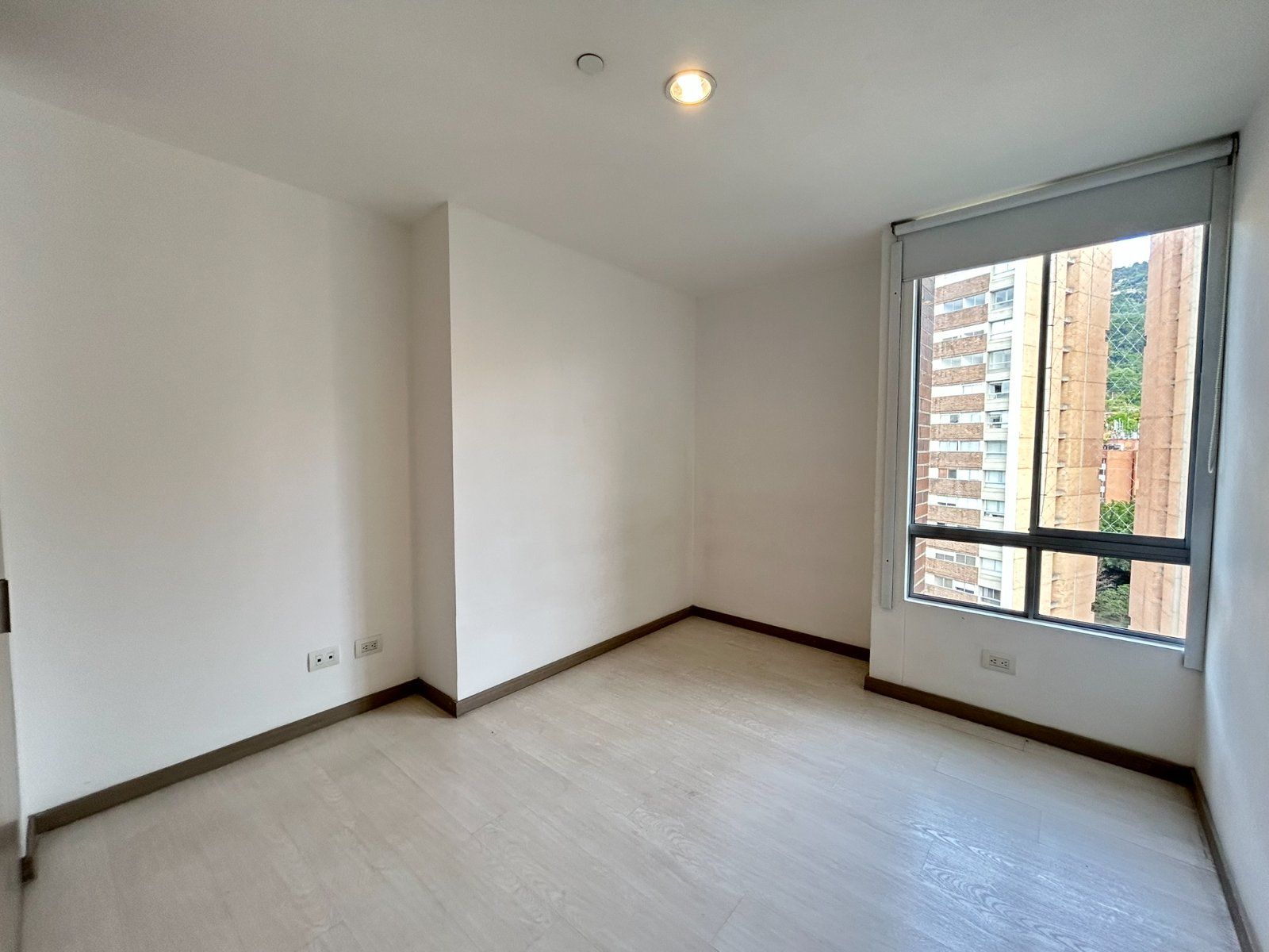 APARTAMENTO EN ARRIENDO UBICADO EN ENVIGADO SECTOR LOMA DEL CHOCHO - 12
