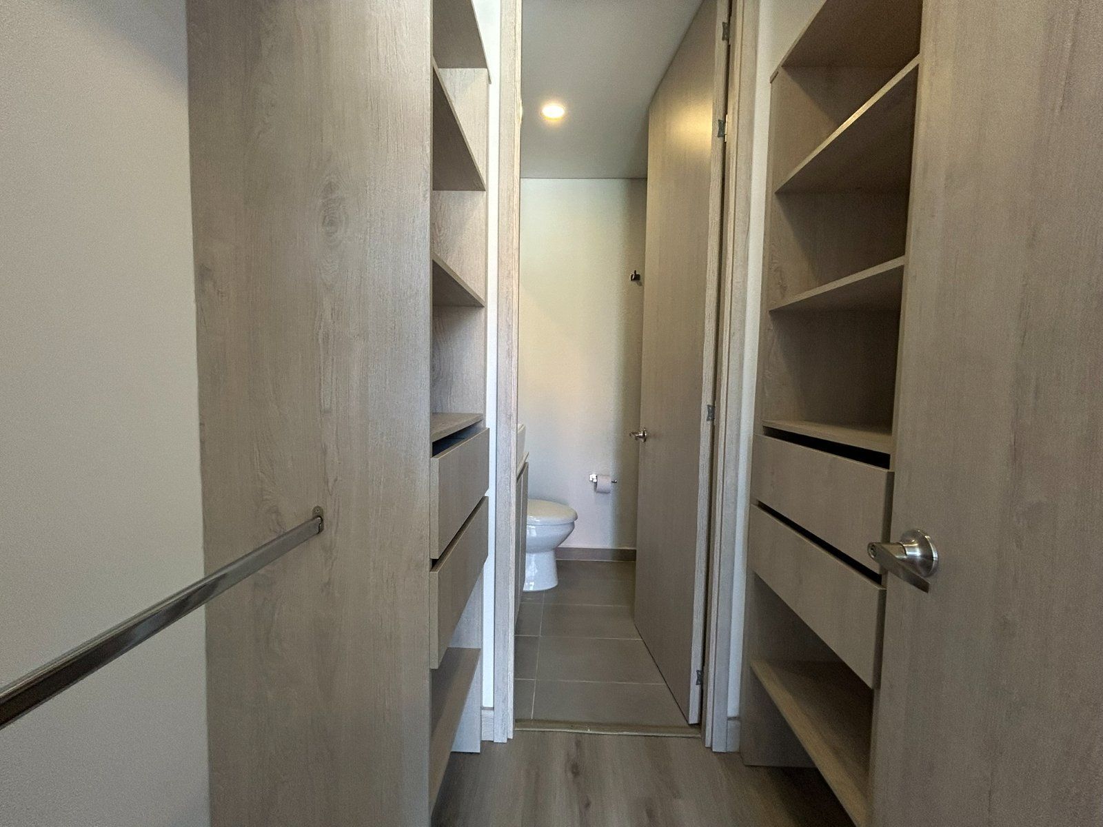 APARTAMENTO EN ARRIENDO UBICADO EN ENVIGADO SECTOR LOMA DE LAS BRUJAS - 9