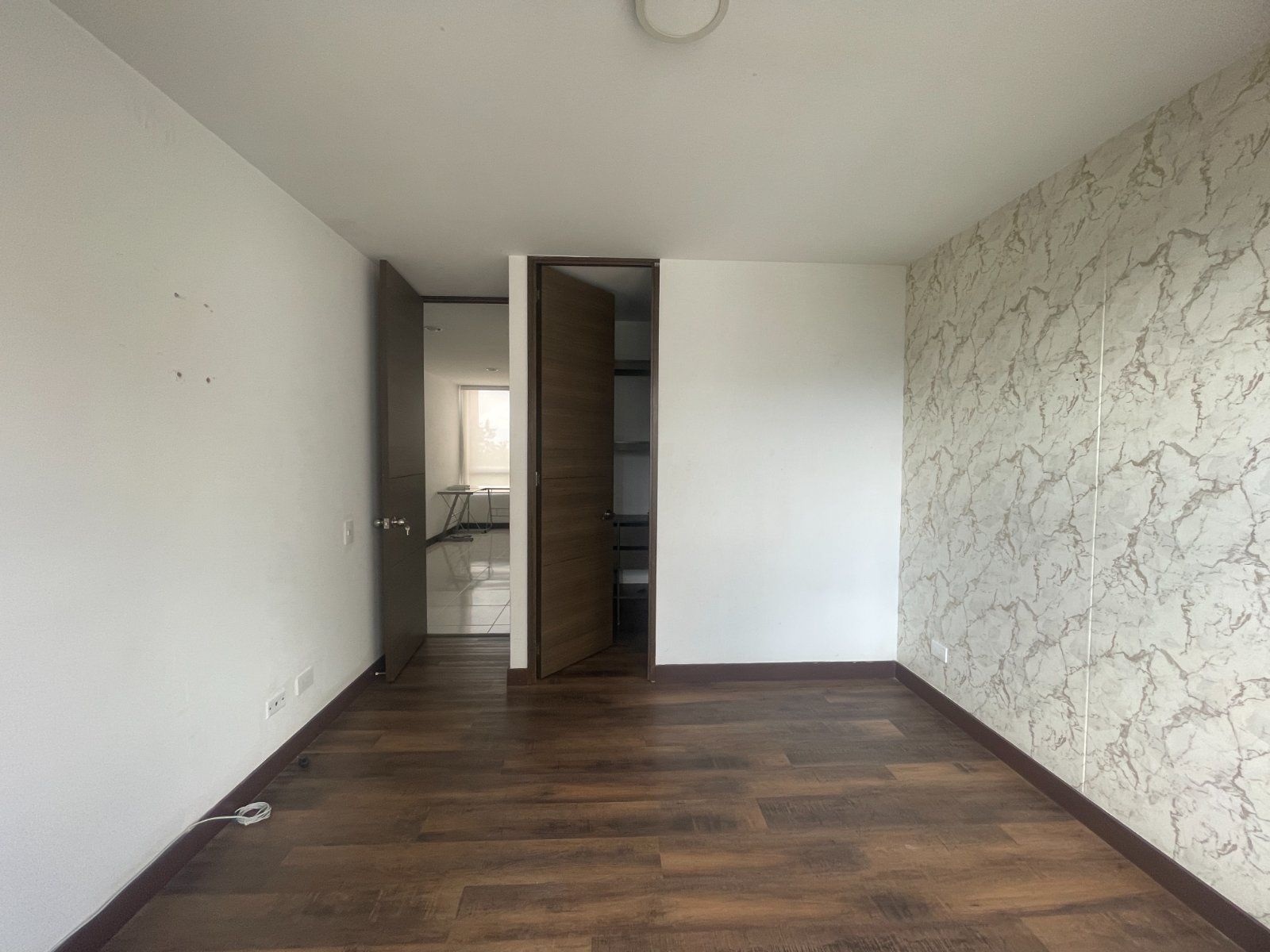 APARTAMENTO EN VENTA UBICADO EN ENVIGADO SECTOR LOMA DEL ESMERALDAL - 11