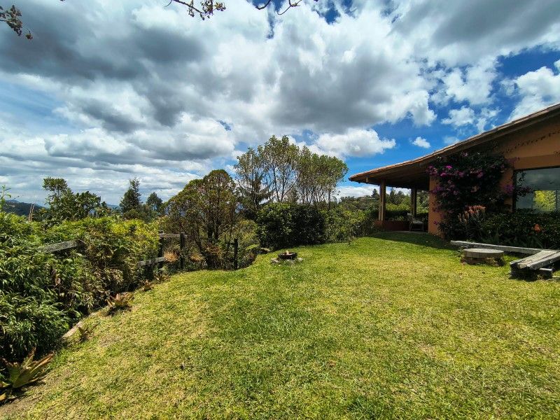 CASA EN VENTA UBICADA EN ENVIGADO SECTOR CATEDRAL - 12