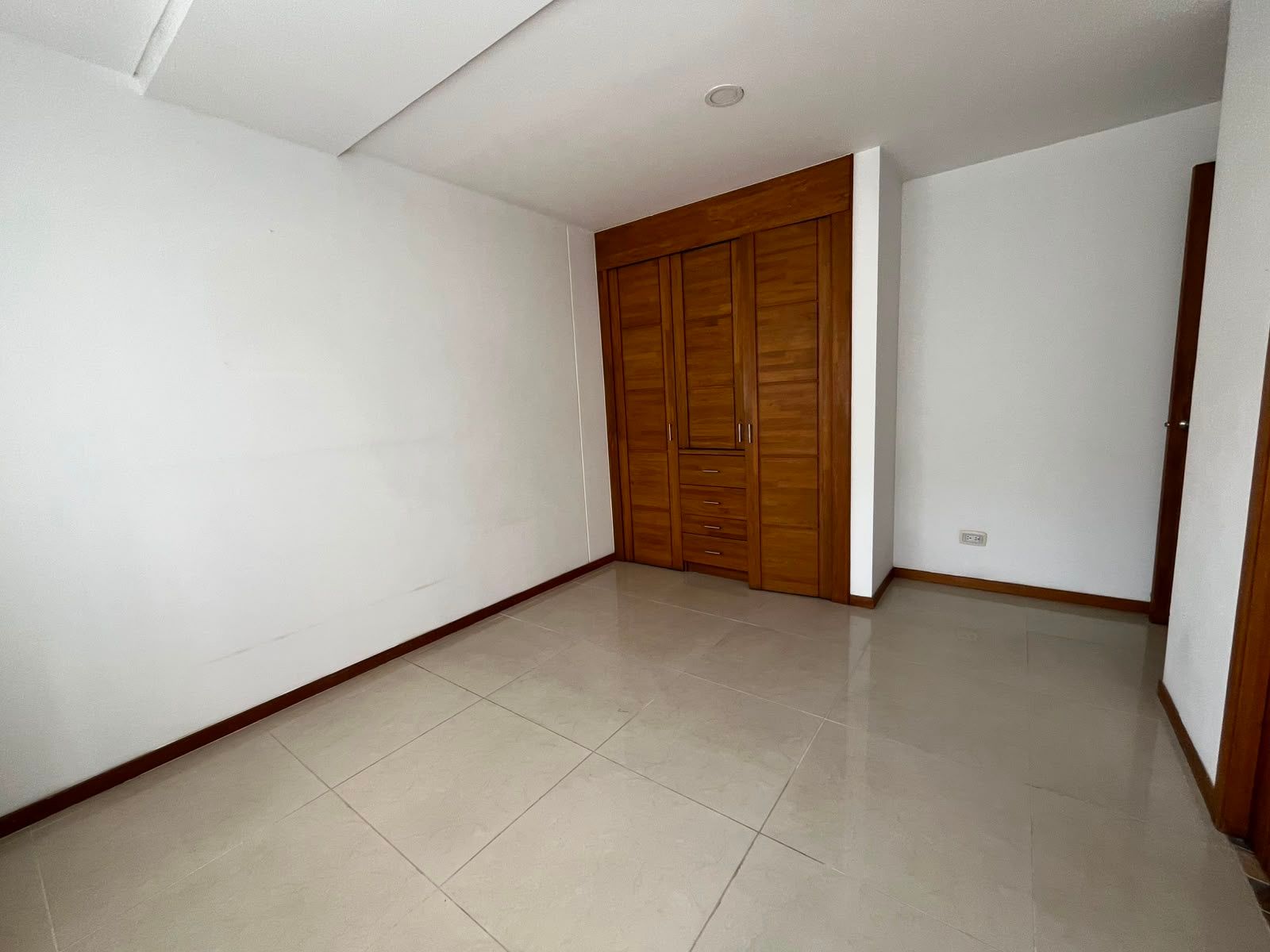 APARTAMENTO EN ARRIENDO UBICADO EN SABANETA SECTOR LAS LOMITAS - 9