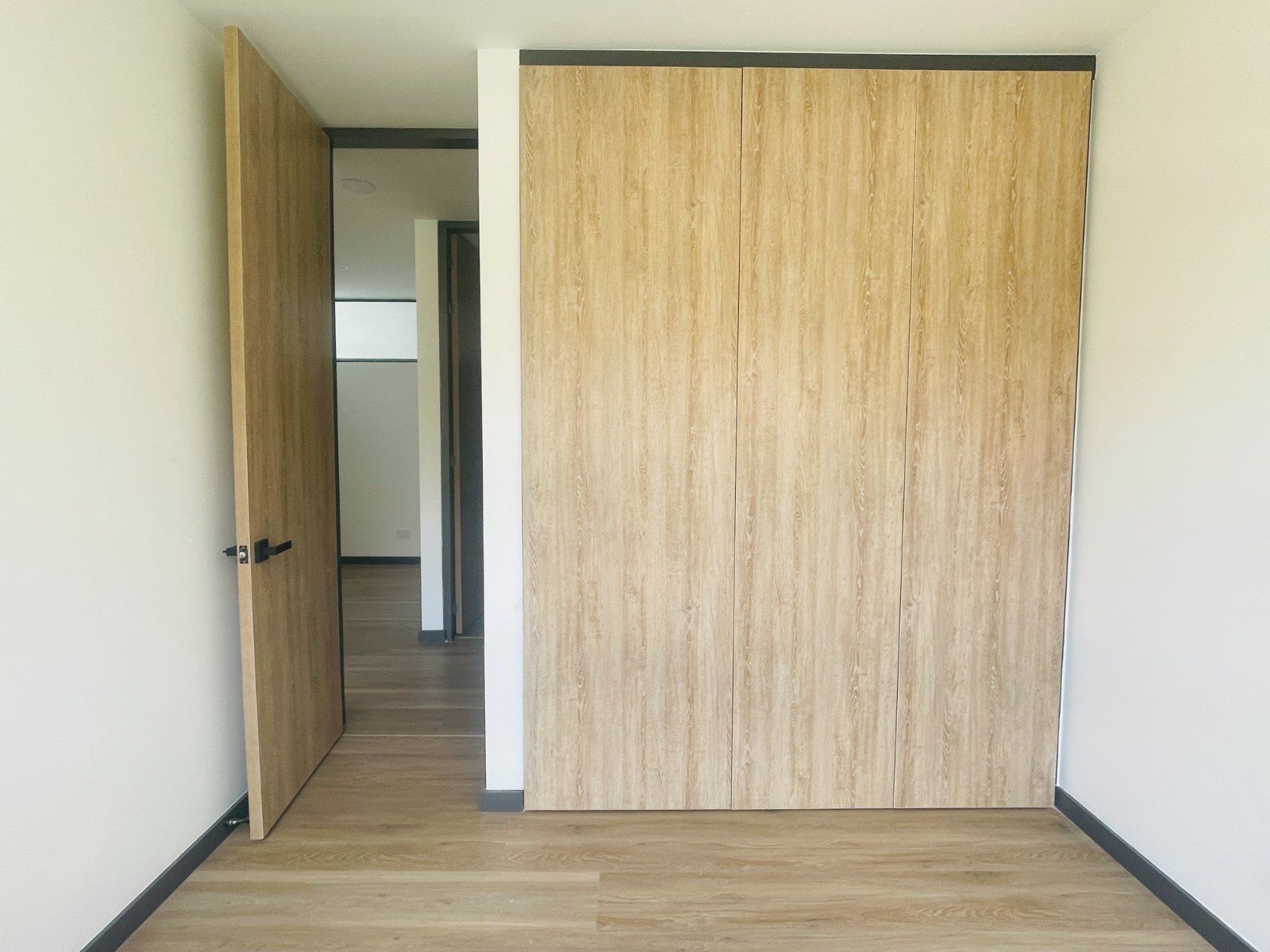 APARTAMENTO EN VENTA UBICADO EN ENVIGADO SECTOR LOMA LAS BRUJAS - 9