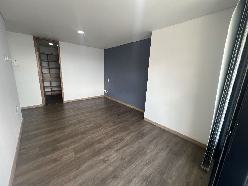 APARTAMENTO EN ARRIENDO UBICADO EN EL POBLADO SECTOR CIUDAD DEL RIO - 3