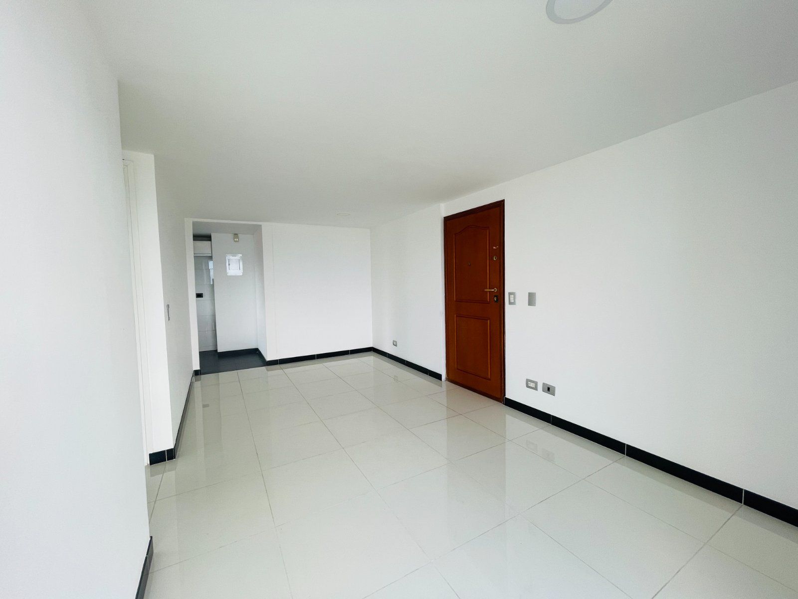 APARTAMENTO EN VENTA UBICADO EN MEDELLIN SECTOR LOS BALSOS - 7