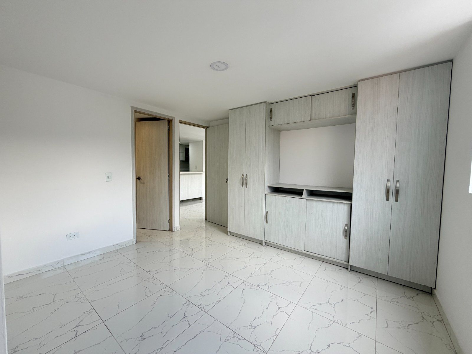 APARTAMENTO EN VENTA UBICADO EN SABANETA SECTOR EL TRAPICHE - 11