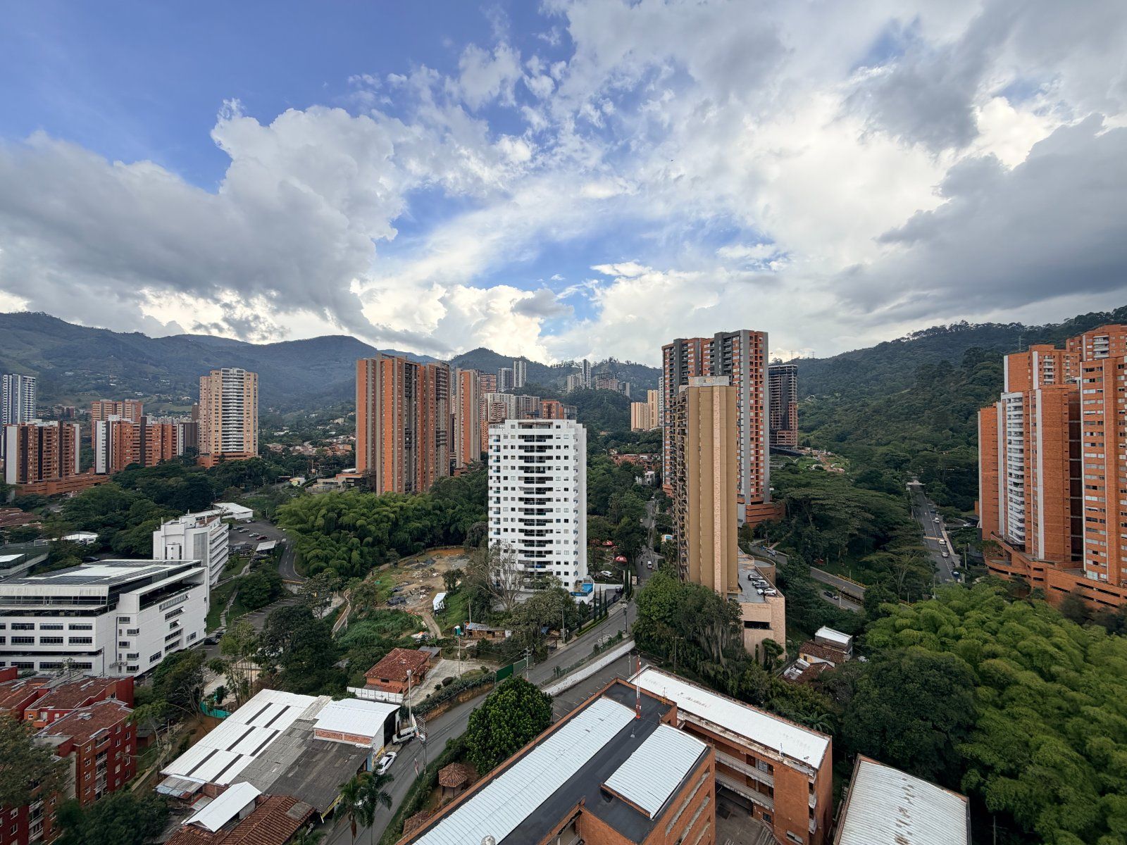 APARTAMENTO EN VENTA UBICADO EN SABANETA SECTOR EL TRAPICHE - 16