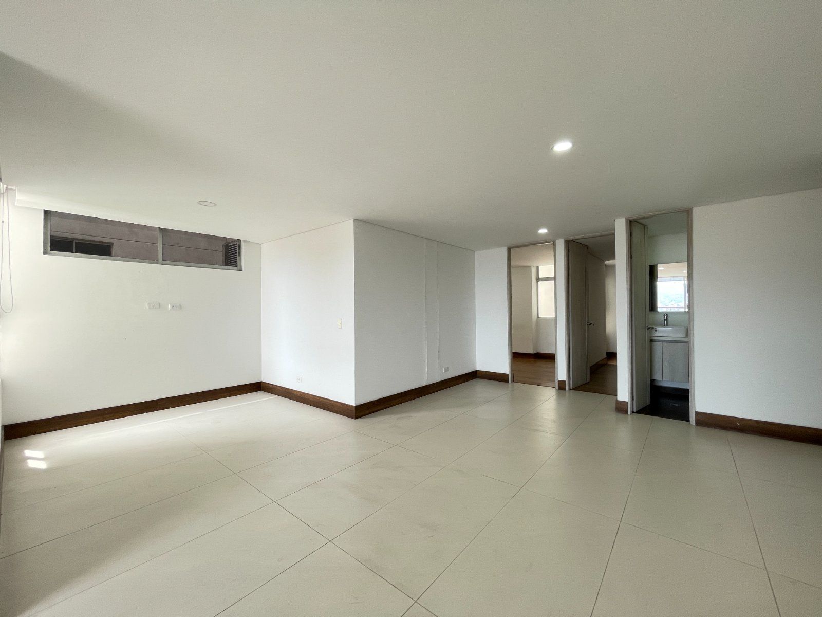 APARTAMENTO EN VENTA UBICADO EN SABANETA SECTOR AVES MARIA - 2