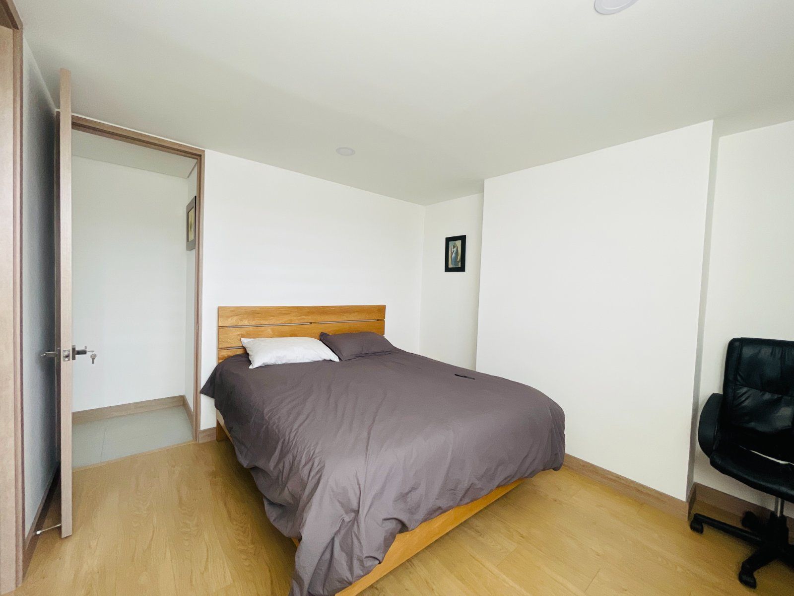 APARTAMENTO EN VENTA UBICADO EN ENVIGADO SECTOR EL TRIANON - 7