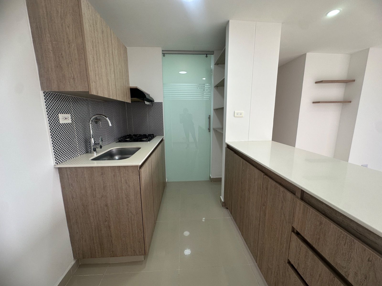 APARTAMENTO EN ARRIENDO UBICADO EN ENVIGADO SECTOR CHINQUI - 3