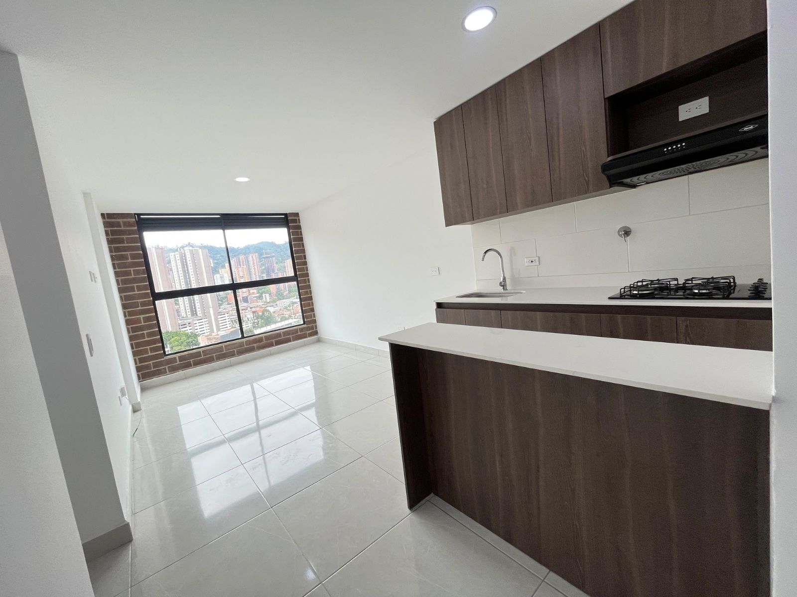 APARTAMENTO EN ARRIENDO UBICADO EN SABANETA SECTOR CALLE LARGA - 3