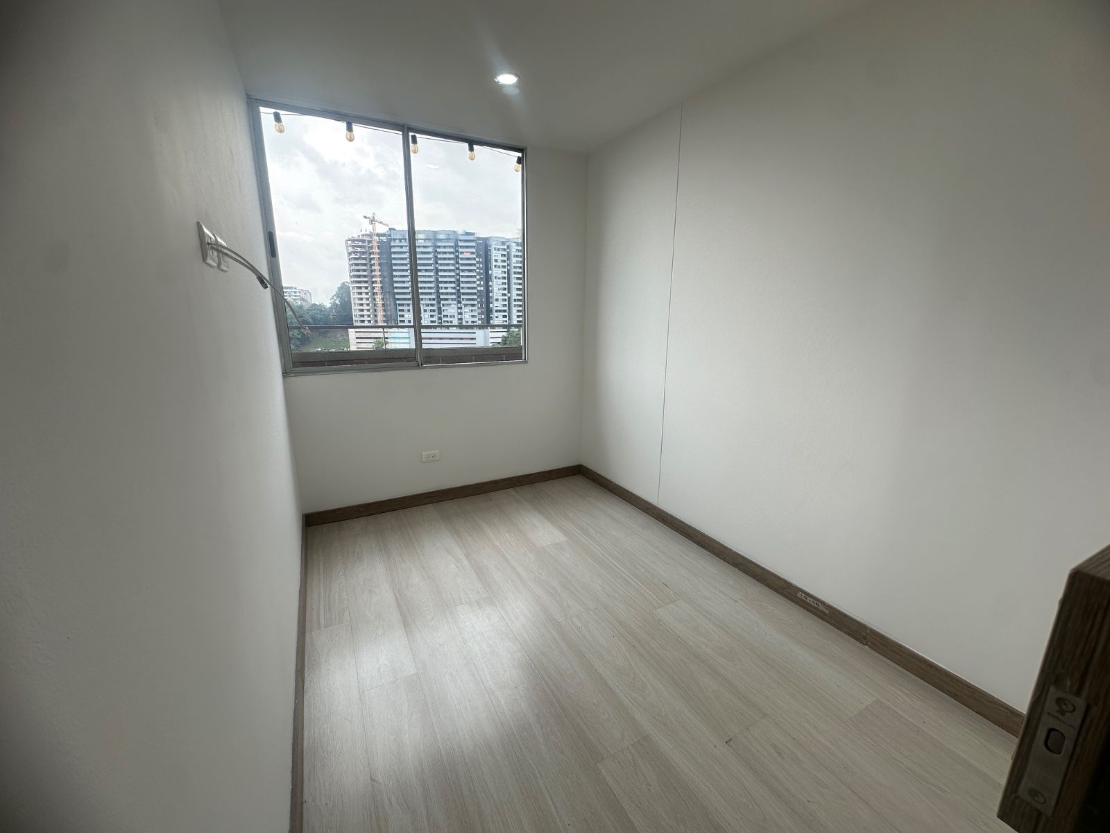 APARTAMENTO EN ARRIENDO UBICADO EN ENVIGADO SECTOR CHINQUI - 7