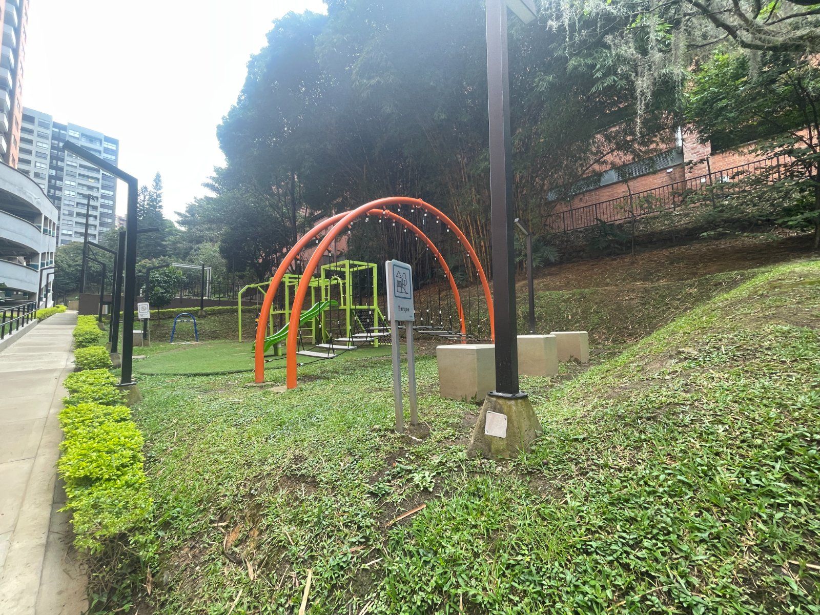 APARTAMENTO EN VENTA UBICADO EN ENVIGADO SECTOR CAMINO VERDE - 19