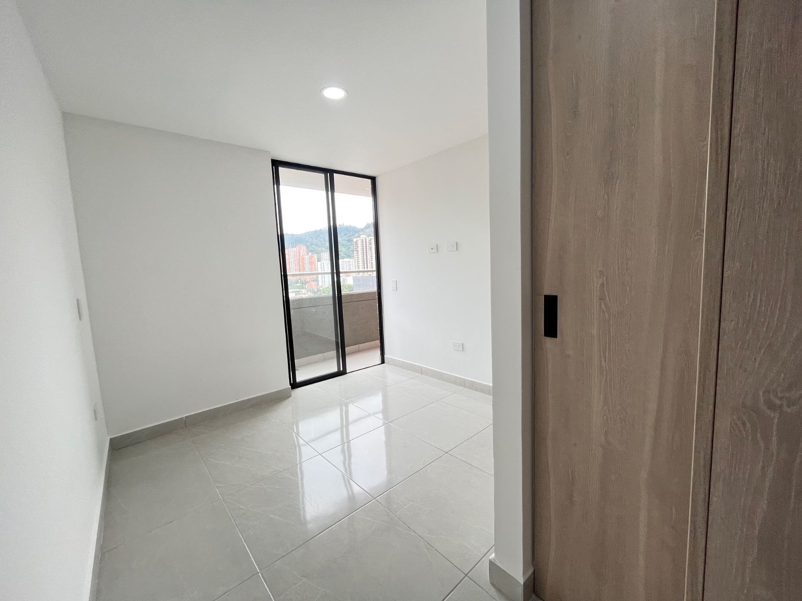 APARTAMENTO EN ARRIENDO UBICADO EN SABANETA SECTOR CALLE LARGA - 10