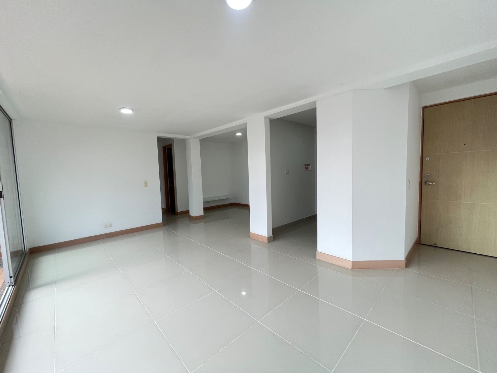 APARTAMENTO EN ARRIENDO UBICADO EN SABANETA SECTOR SAN REMO - 2
