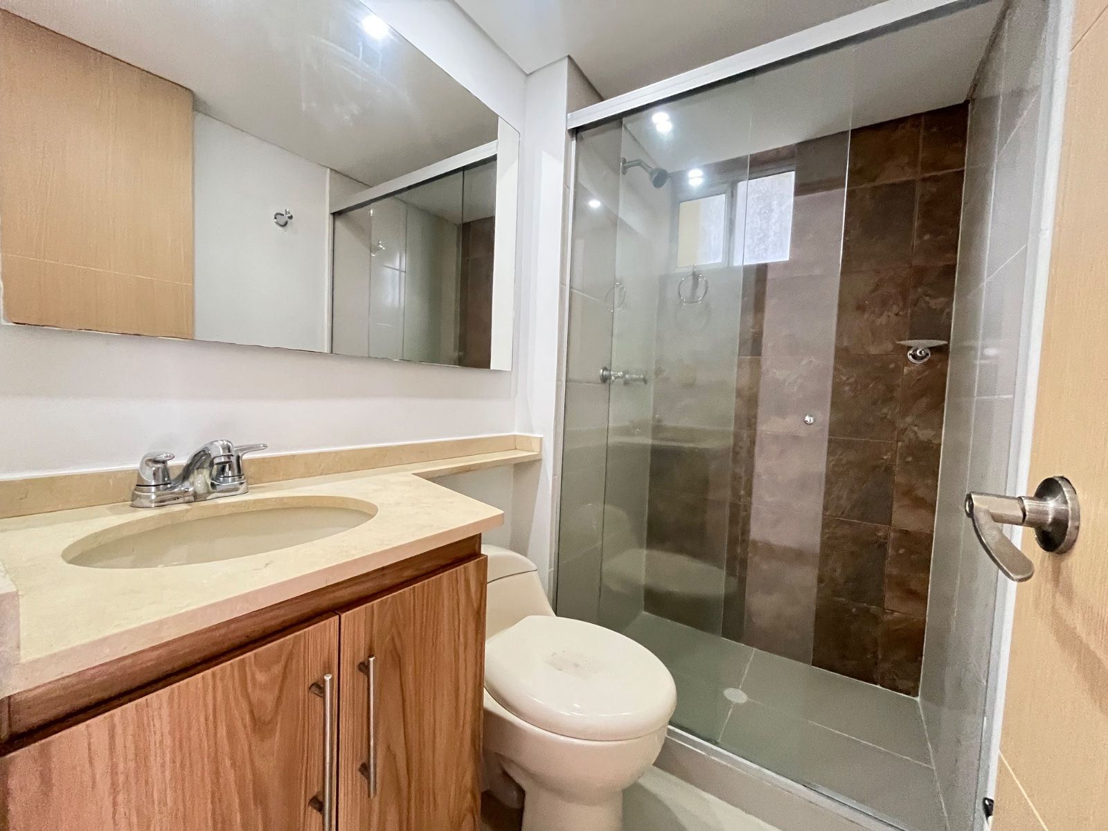 APARTAMENTO EN ARRIENDO UBICADO EN SABANETA SECTOR SAN REMO - 13