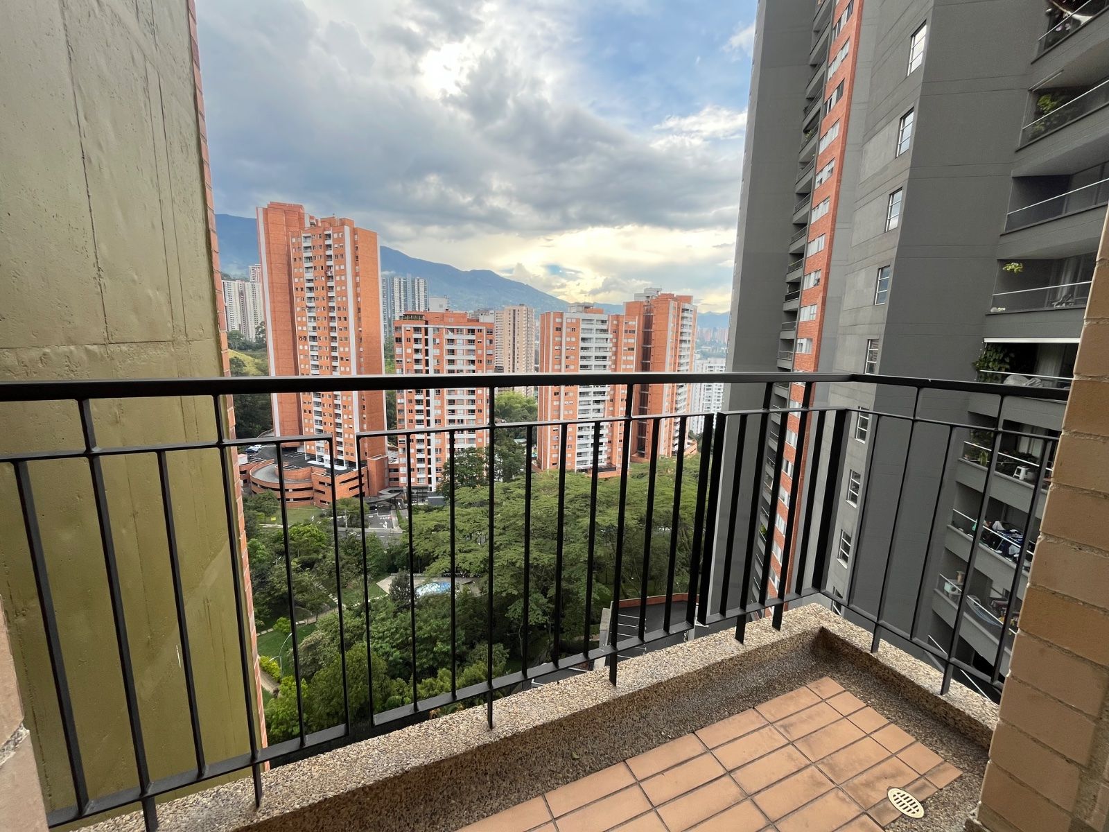 APARTAMENTO EN ARRIENDO UBICADO EN SABANETA SECTOR SAN REMO - 19
