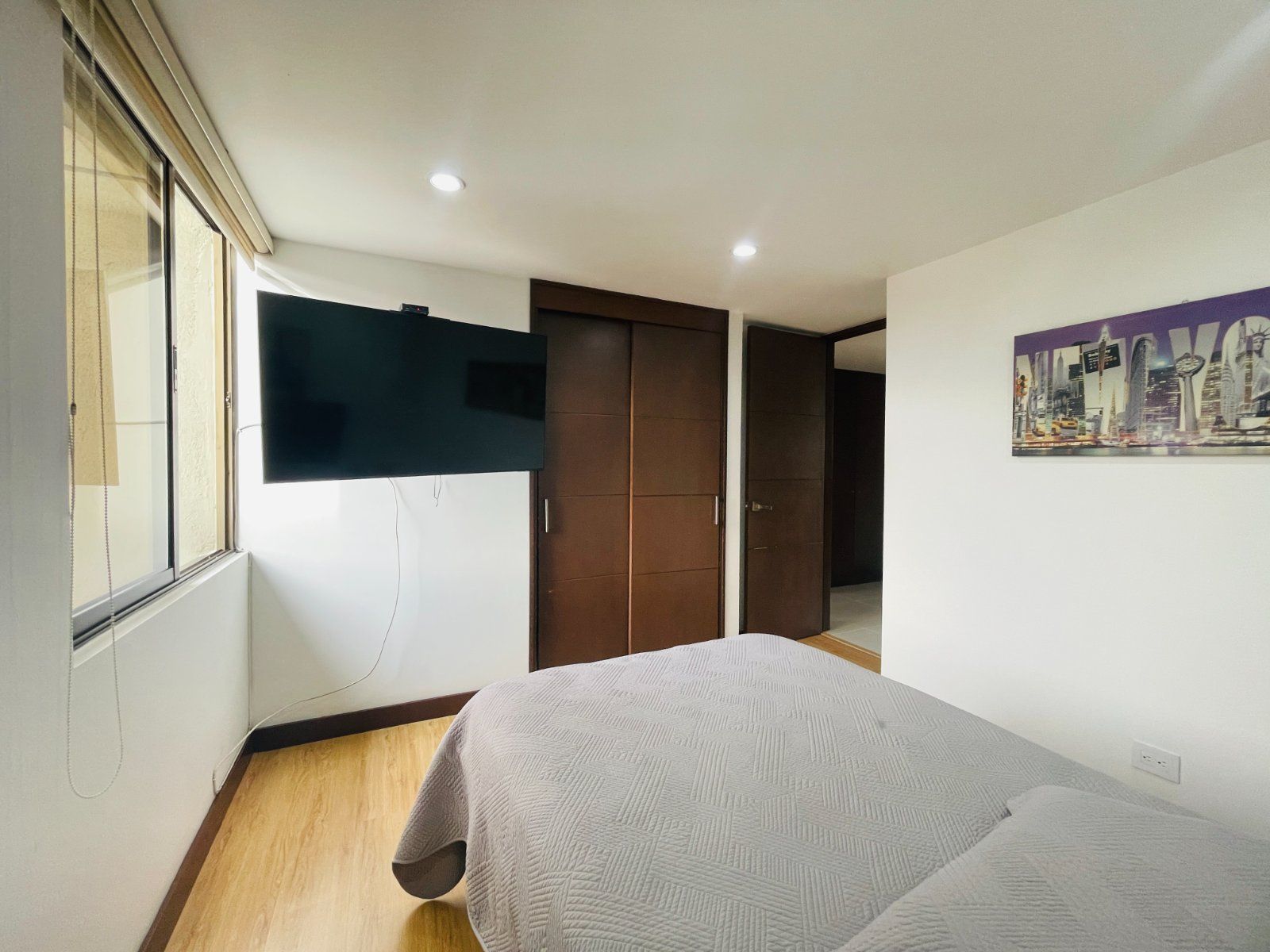 APARTAMENTO EN VENTA UBICADO EN MEDELLIN SECTOR LAURELES - 14