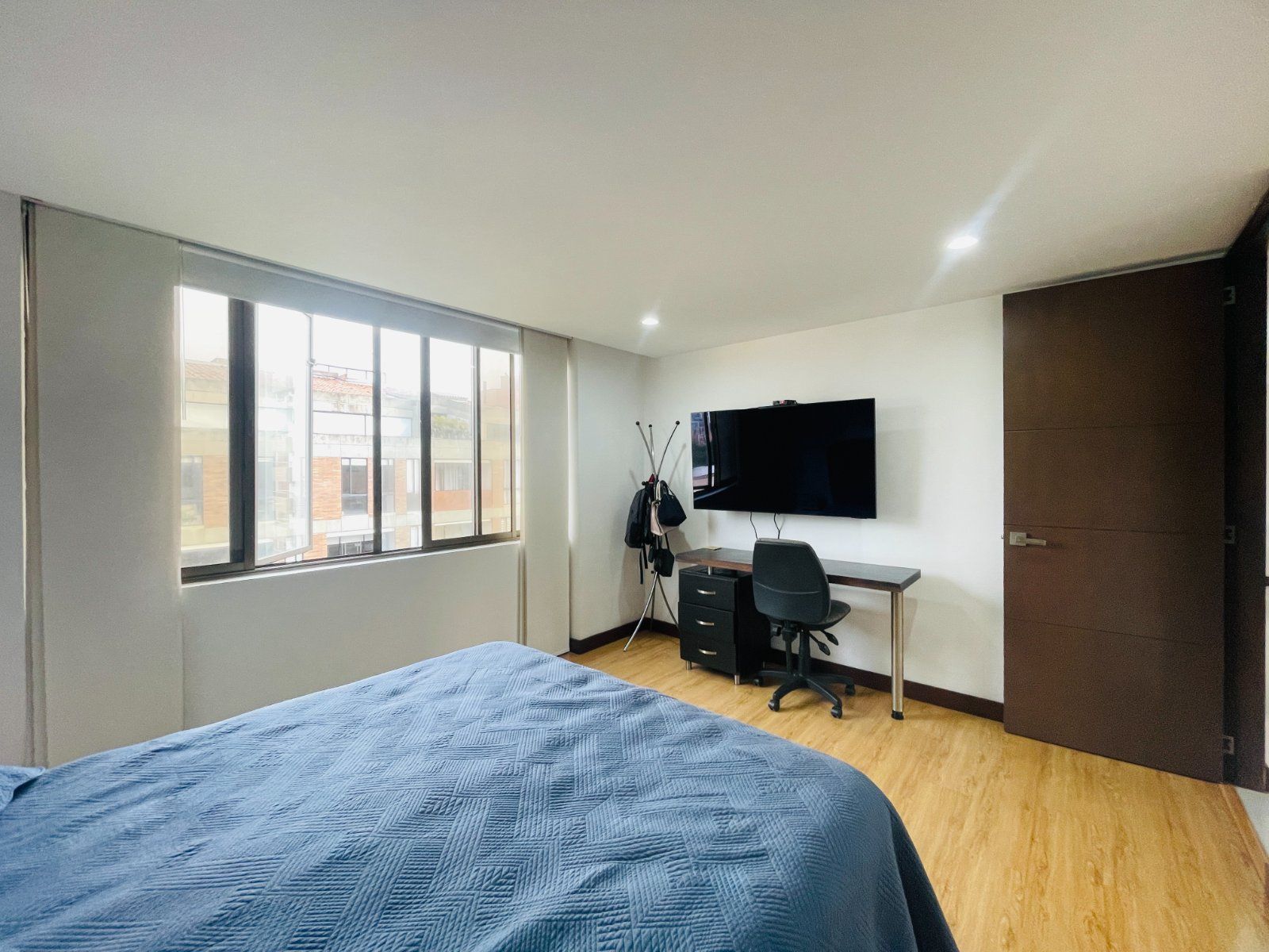 APARTAMENTO EN VENTA UBICADO EN MEDELLIN SECTOR LAURELES - 9