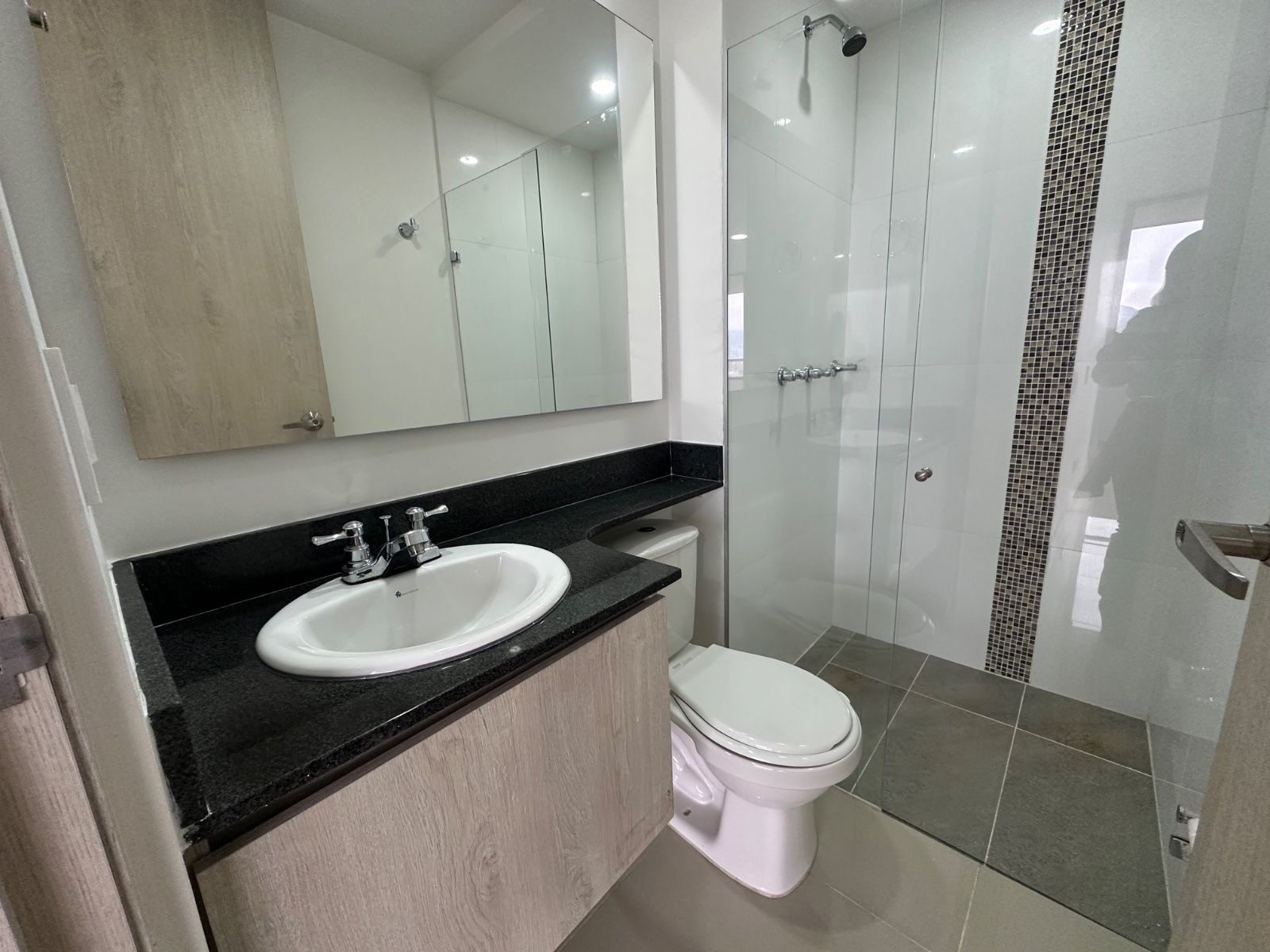 APARTAMENTO EN ARRIENDO UBICADO EN ENVIGADO SECTOR LA PAZ - 12