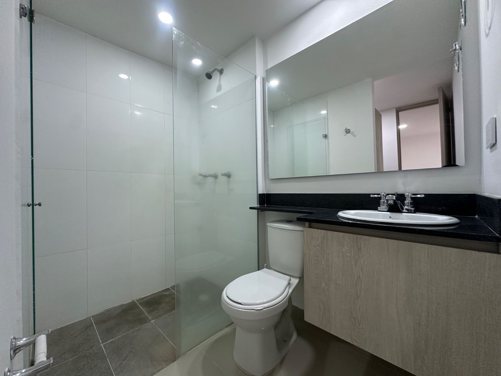 APARTAMENTO EN ARRIENDO UBICADO EN ENVIGADO SECTOR LA PAZ - 11