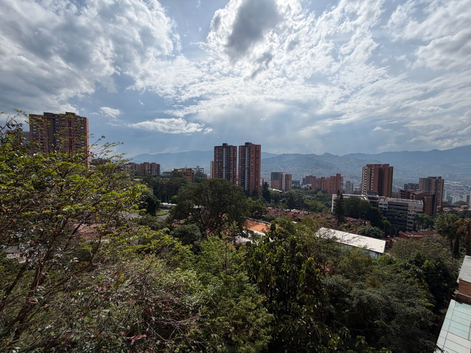 APARTAMENTO EN ARRIENDO UBICADO MEDELLÍN SECTOR POBLADO - 14