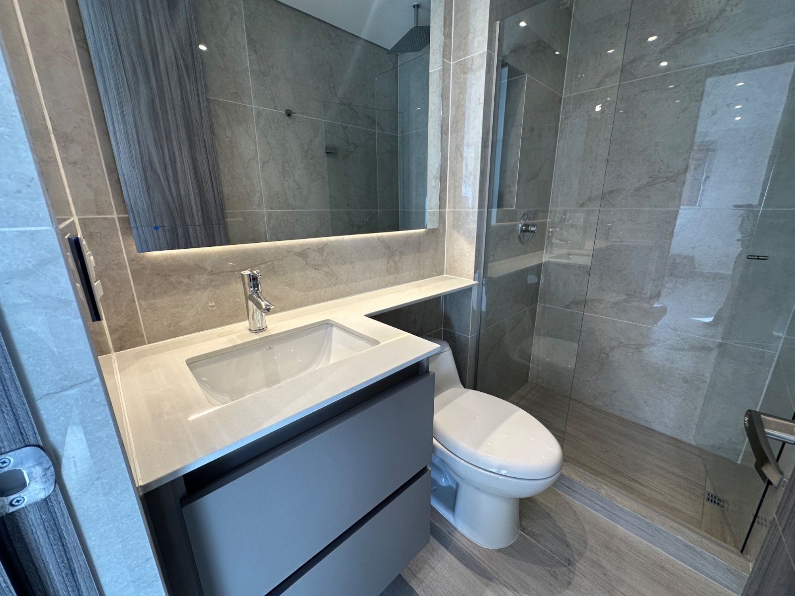APARTAESTUDIO EN ARRIENDO UBICADO EN ENVIGADO SECTOR PONTEVEDRA - 11