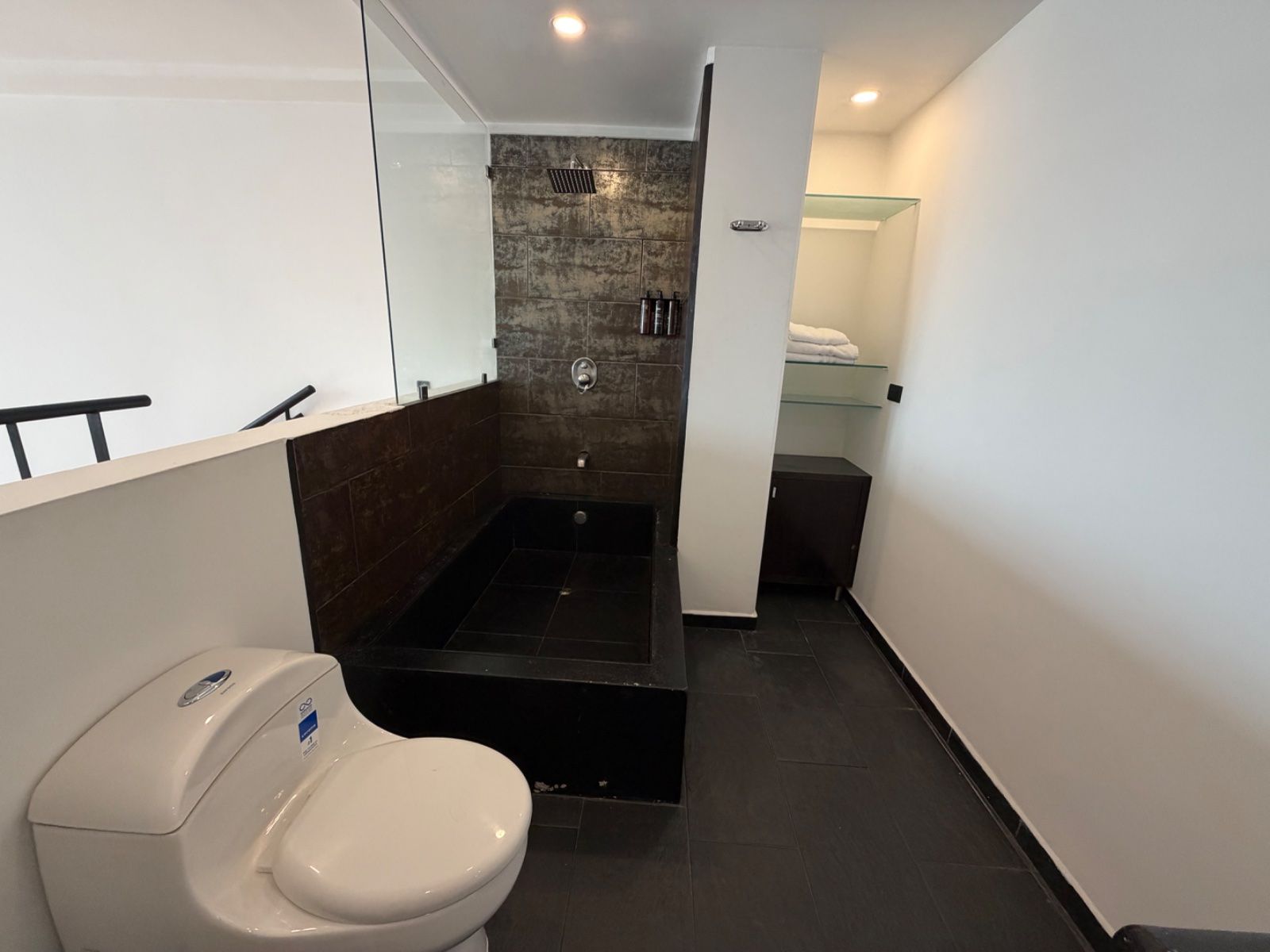 APARTAMENTO EN ARRIENDO UBICADO EN MEDELLIN SECTOR POBLADO - 10