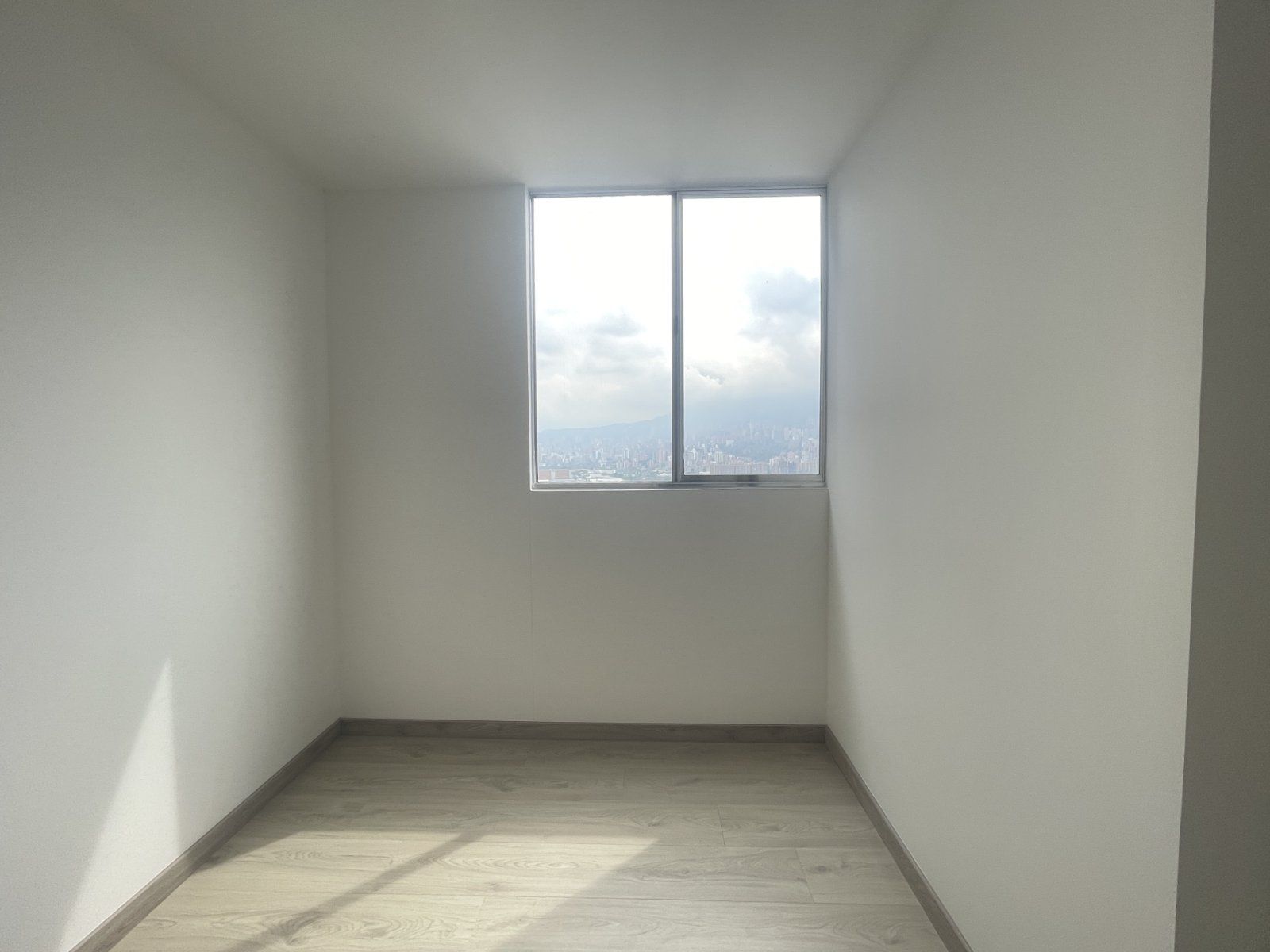 APARTAMENTO EN VENTA UBICADO EN ITAGUI SECTOR SIMON BOLIVAR - 11