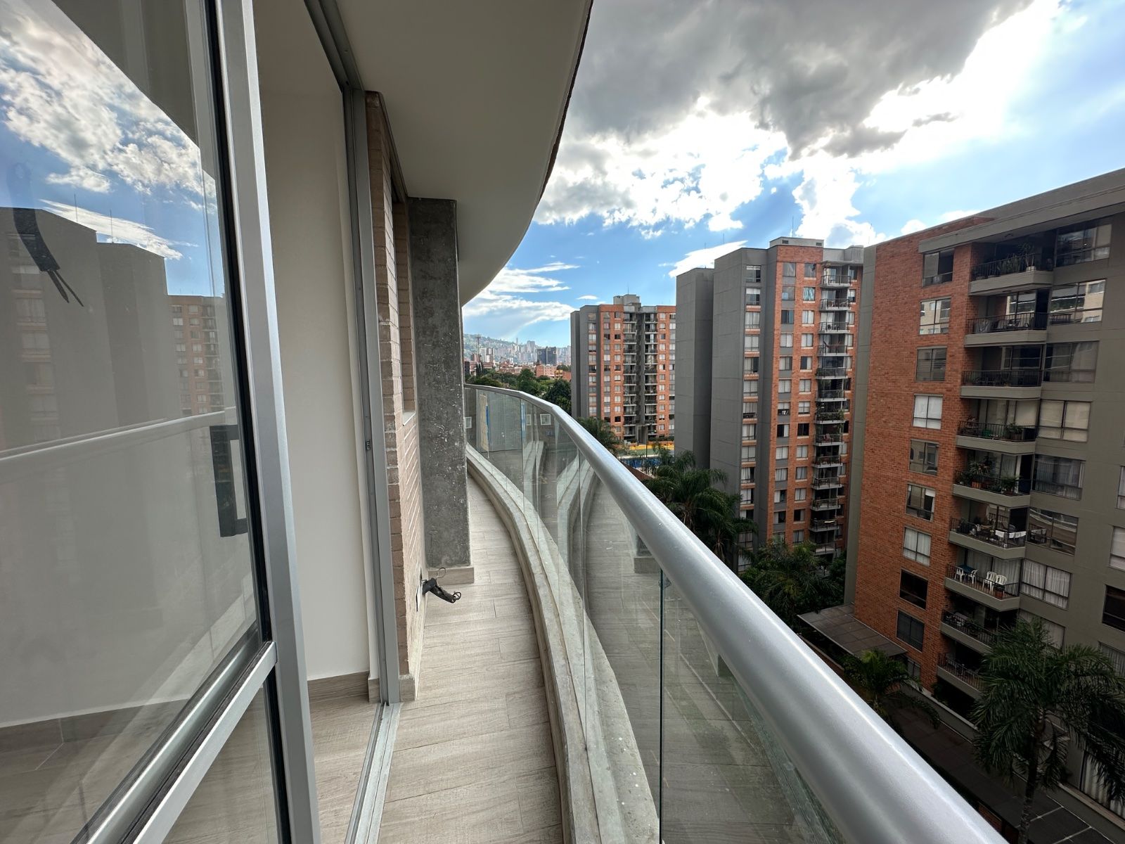 APARTAESTUDIO EN ARRIENDO UBICADO EN ENVIGADO SECTOR PONTEVEDRA - 14