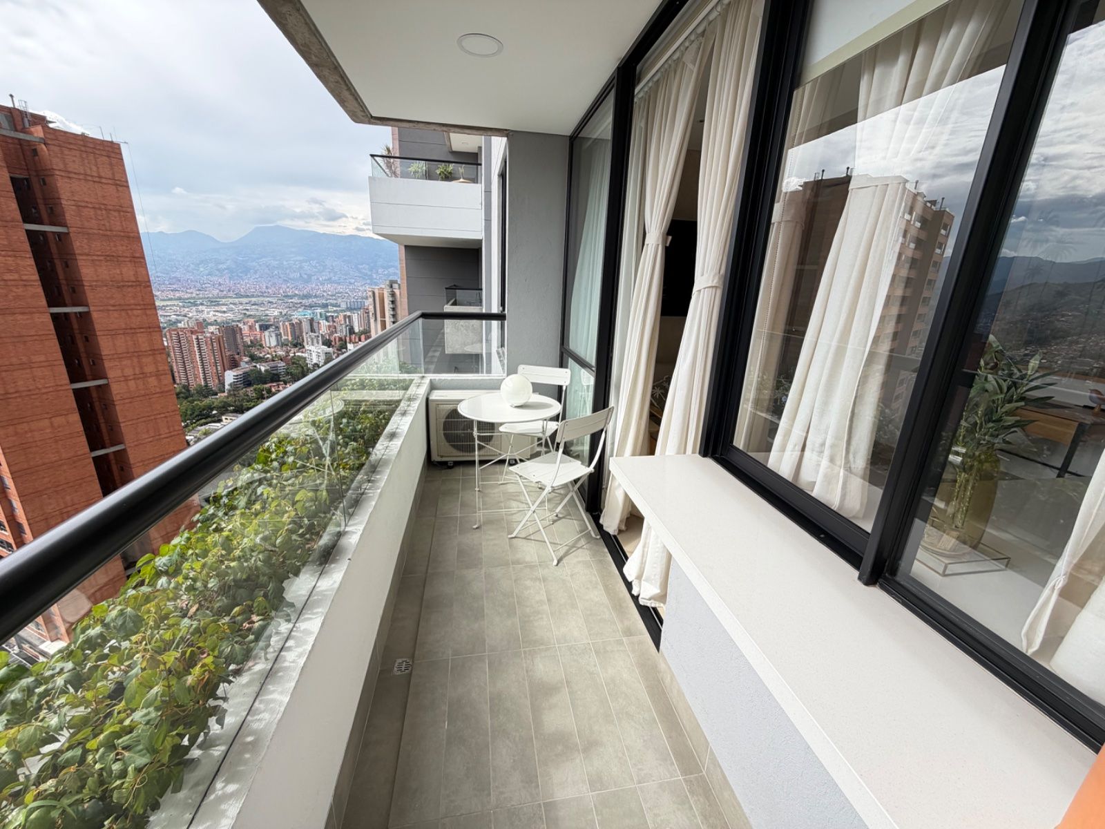 APARTAMENTO EN ARRIENDO UBICADO EN MEDELLIN SECTOR POBLADO - 9