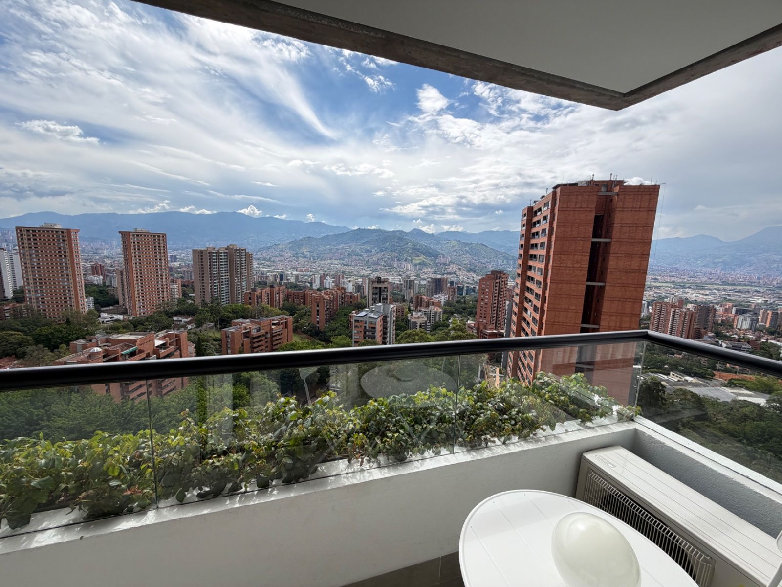 APARTAMENTO EN ARRIENDO UBICADO EN MEDELLIN SECTOR POBLADO - 10
