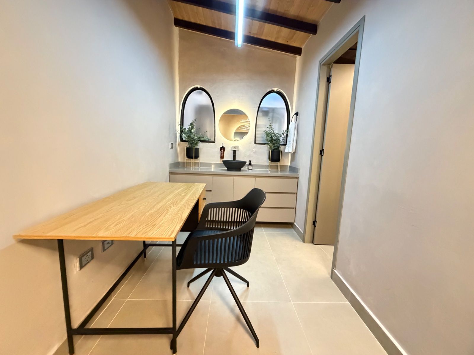 CASA EN ARRIENDO UBICADA EN MEDELLIN SECTOR LAURELES - 7