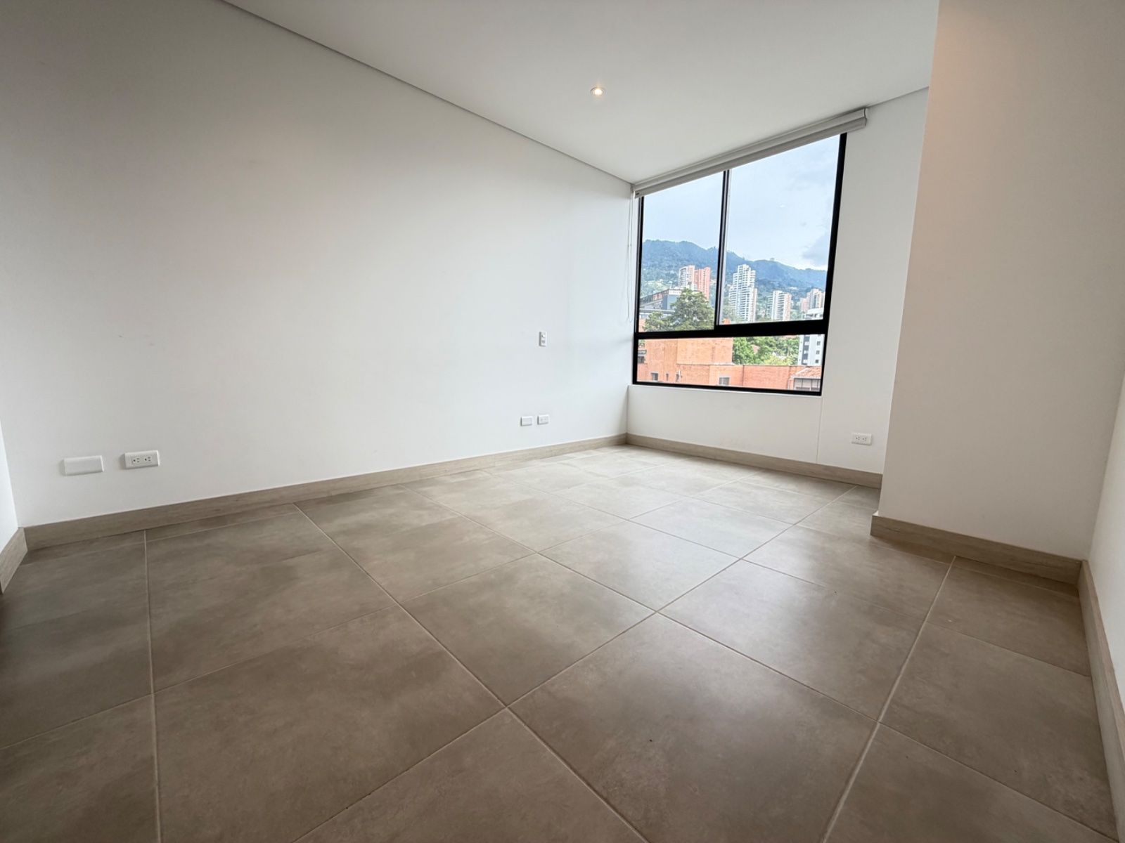 APARTAMENTO EN ARRIENDO UBICADO EN MEDELLIN SECTOR EL POBLADO - 6