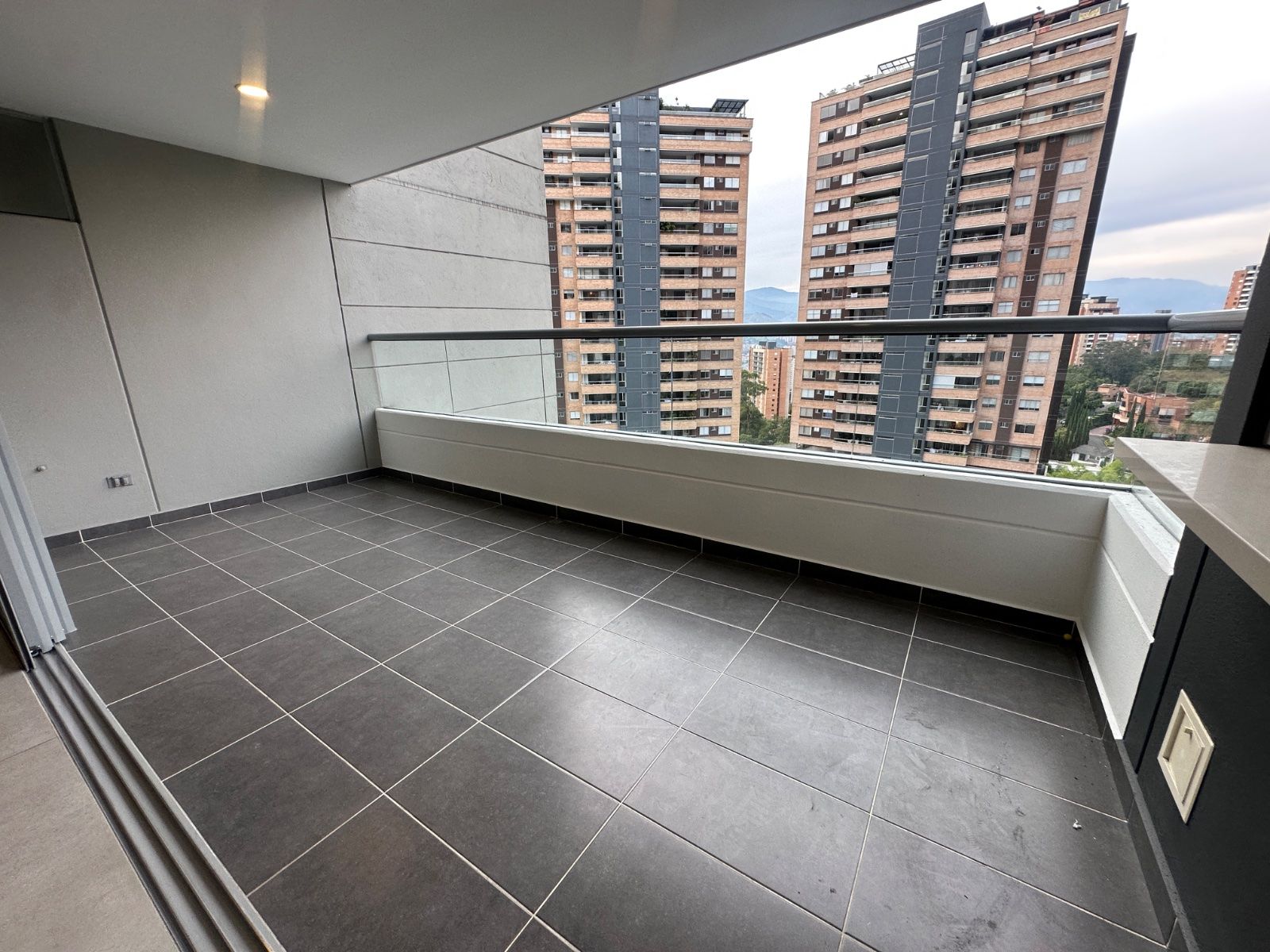 APARTAMENTO EN ARRIENDO UBICADO EN ENVIGADO LOMA DE LOS MESA - 20