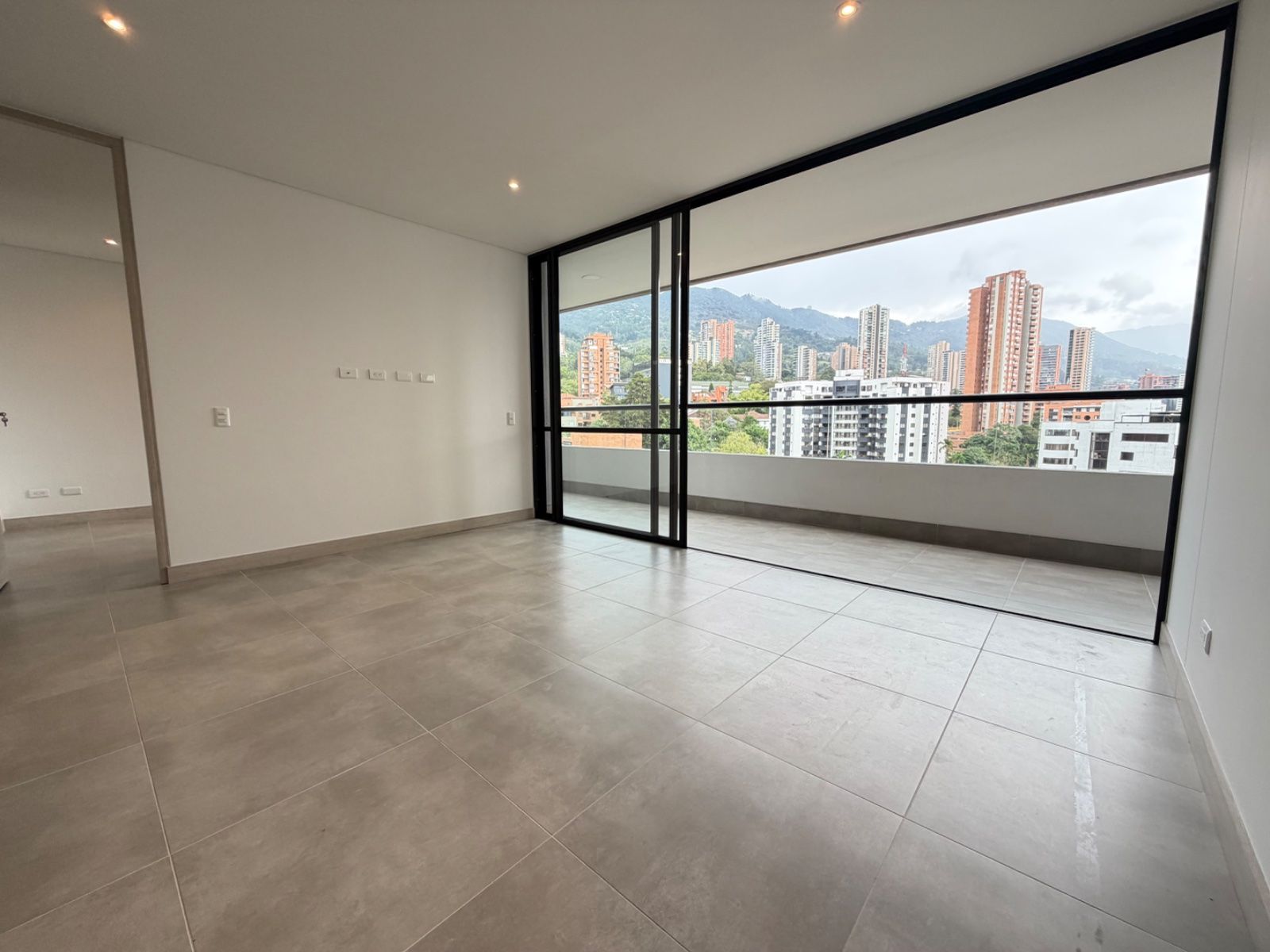 APARTAMENTO EN ARRIENDO UBICADO EN MEDELLIN SECTOR LINARES - 6
