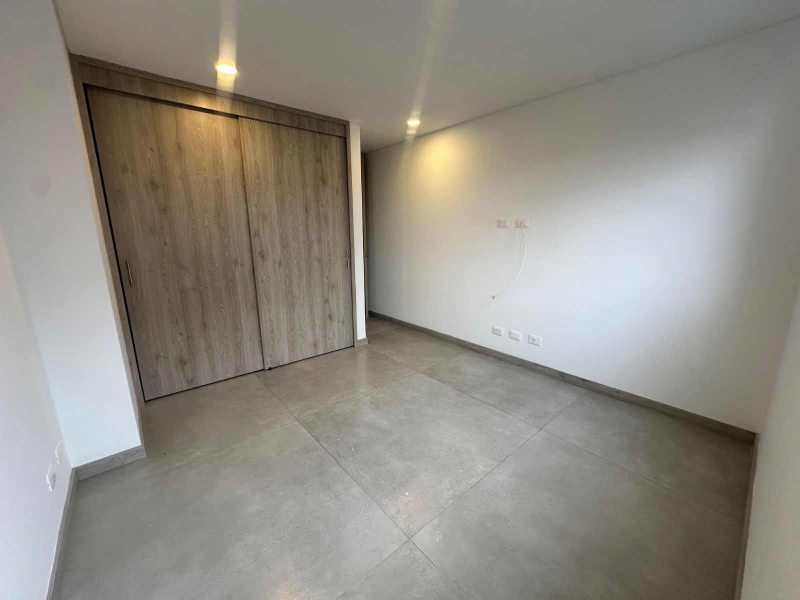 APARTAMENTO EN ARRIENDO UBICADO EN ENVIGADO LOMA DE LOS MESA - 7