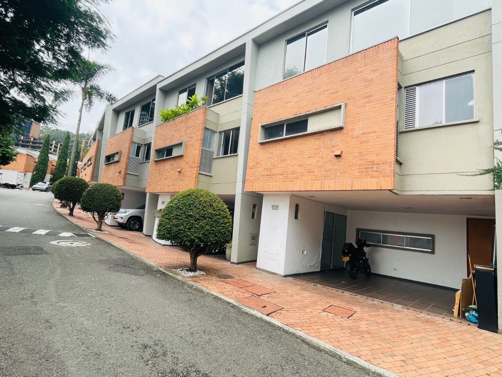 CASA EN VENTA UBICADA EN MEDELLIN SECTOR POBLADO - 20