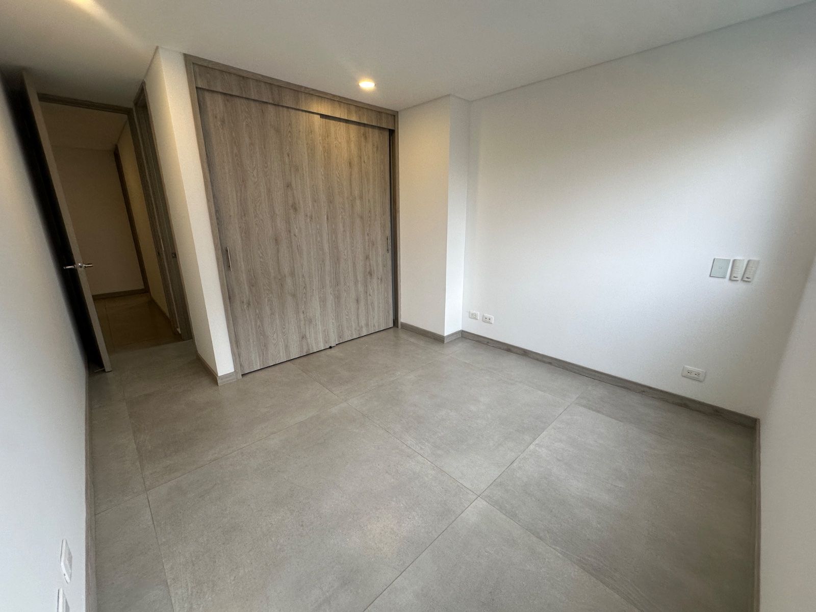 APARTAMENTO EN ARRIENDO UBICADO EN ENVIGADO LOMA DE LOS MESA - 10