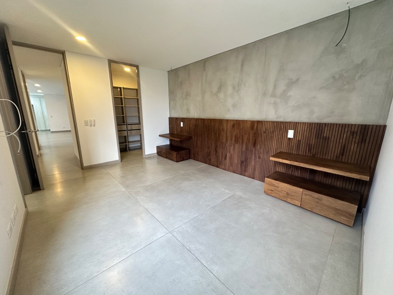 APARTAMENTO EN ARRIENDO UBICADO EN ENVIGADO LOMA DE LOS MESA - 11
