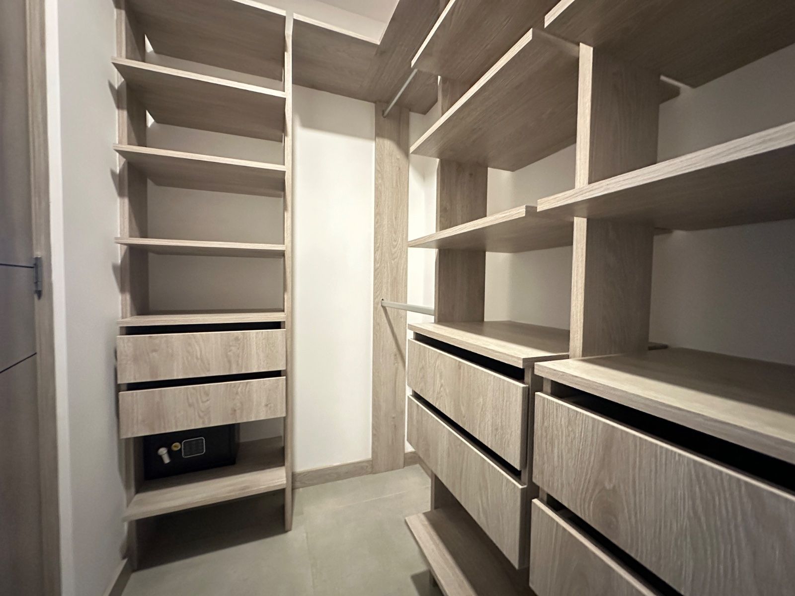 APARTAMENTO EN ARRIENDO UBICADO EN ENVIGADO LOMA DE LOS MESA - 13
