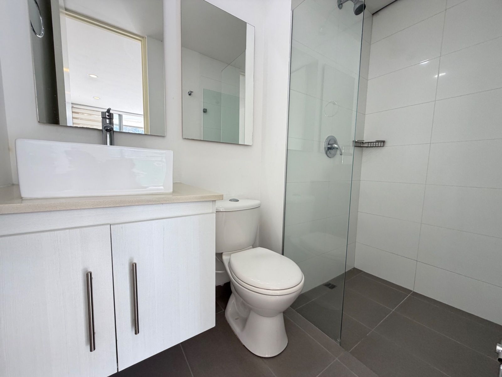 APARTAMENTO EN ARRIENDO UBICADO EN MEDELLIN SECTOR CASTROPOL - 11